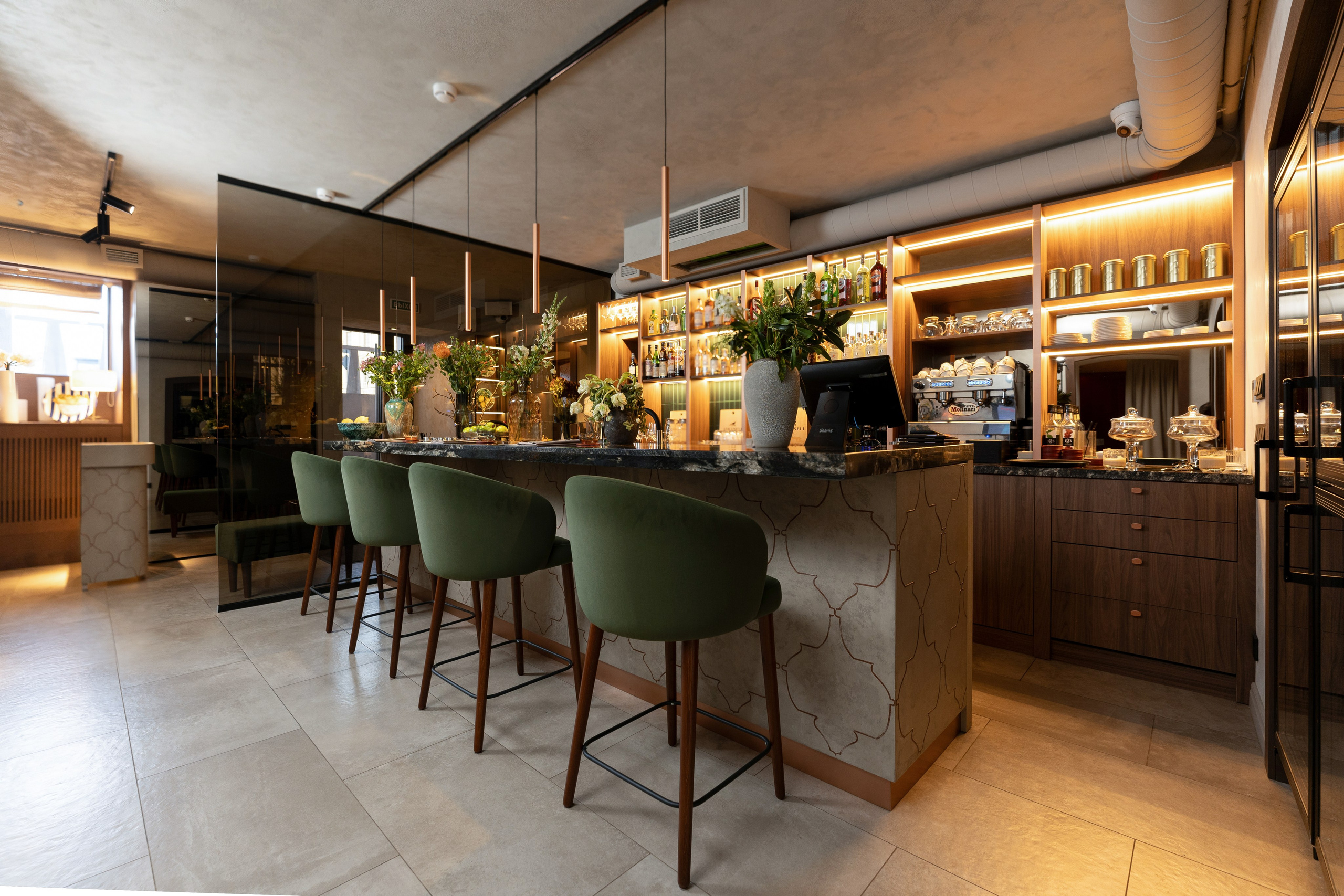 TARHUN. Фотограф в Санкт-Петербурге Артем Михайлов