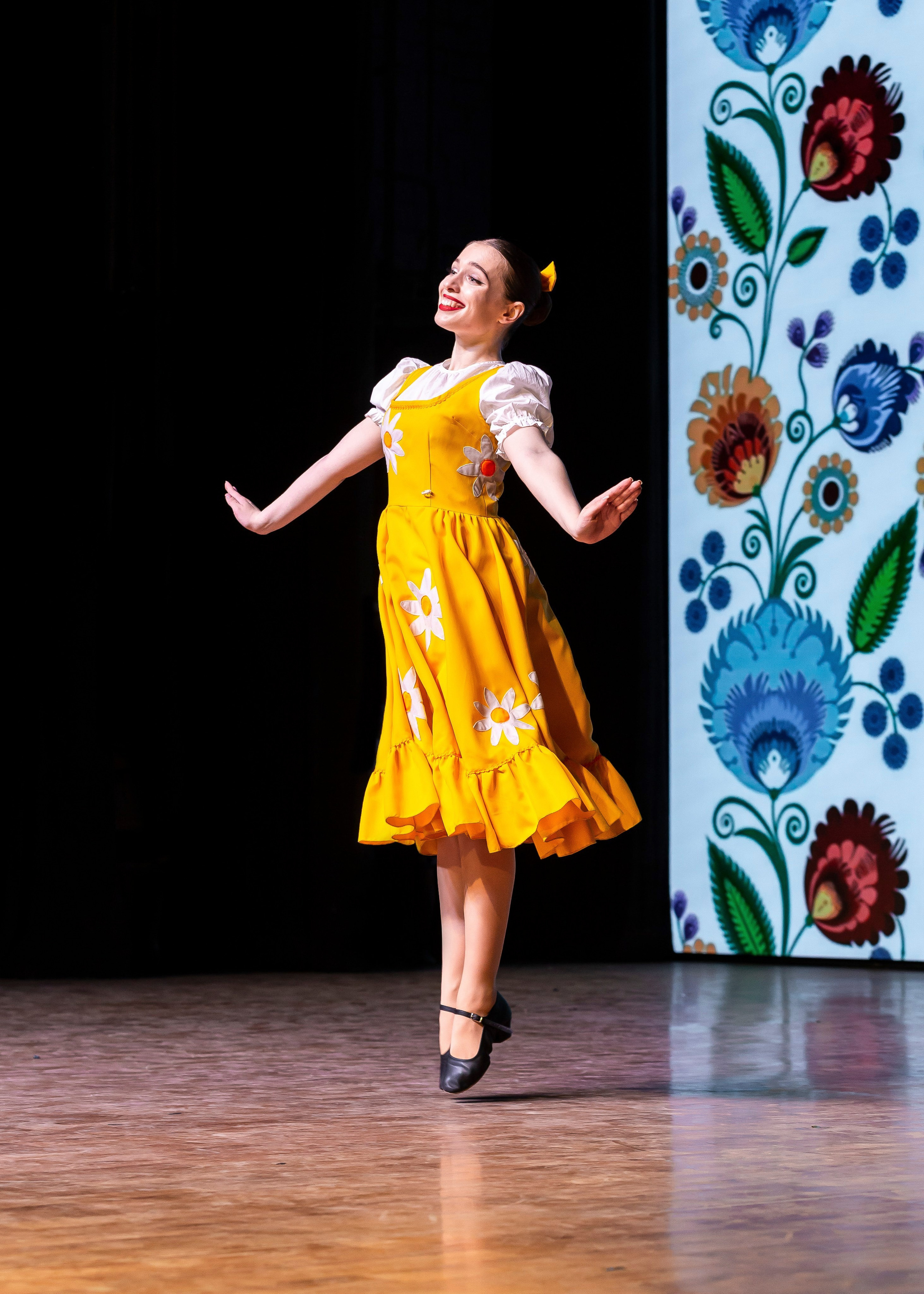 Юбилейный концерт танцевальной студии. Репортажный фотограф в Москве