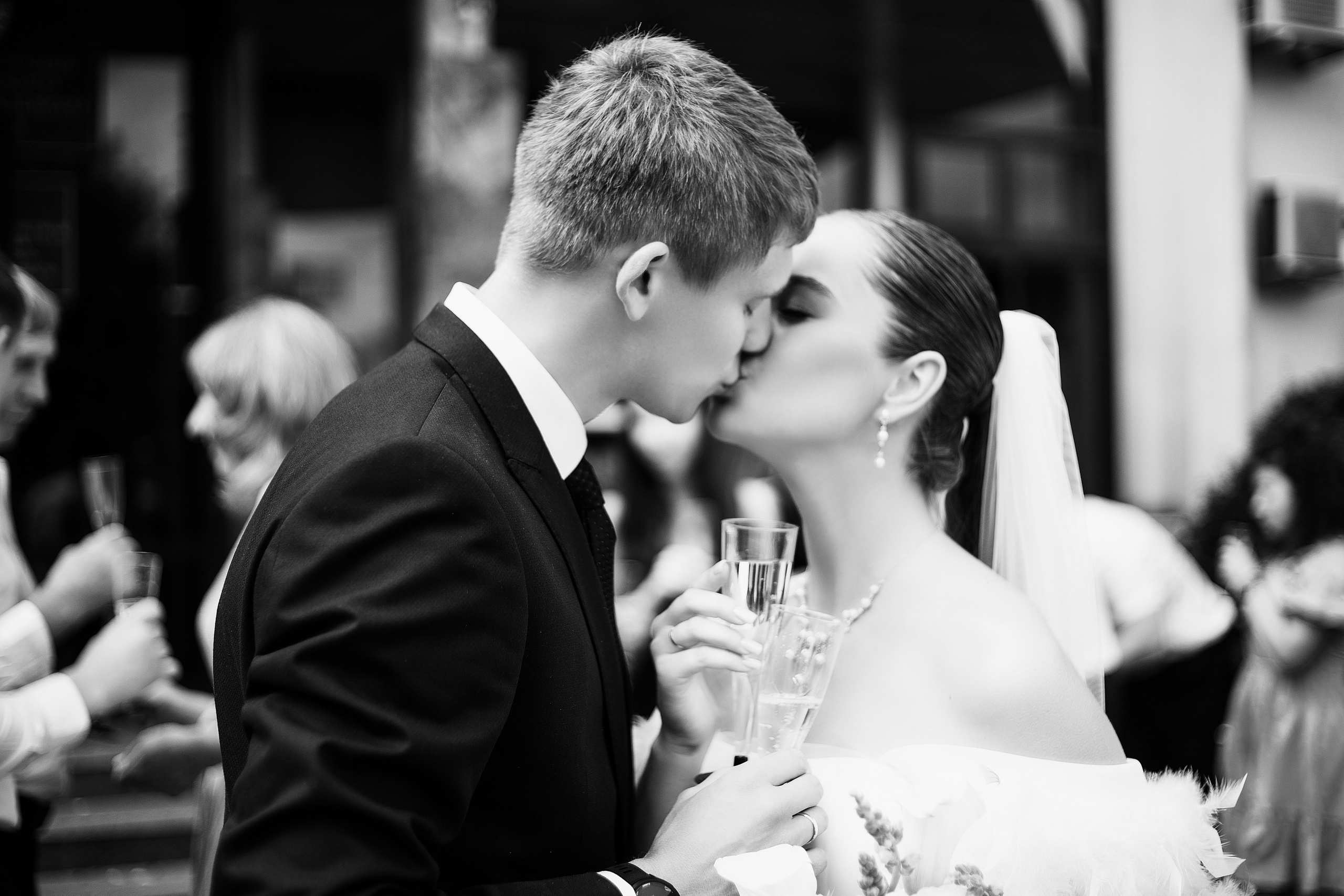 Свадебные прогулки (свадьба для двоих). Контент-фотограф в Калининграде (Москве) Наталья Кеворкова