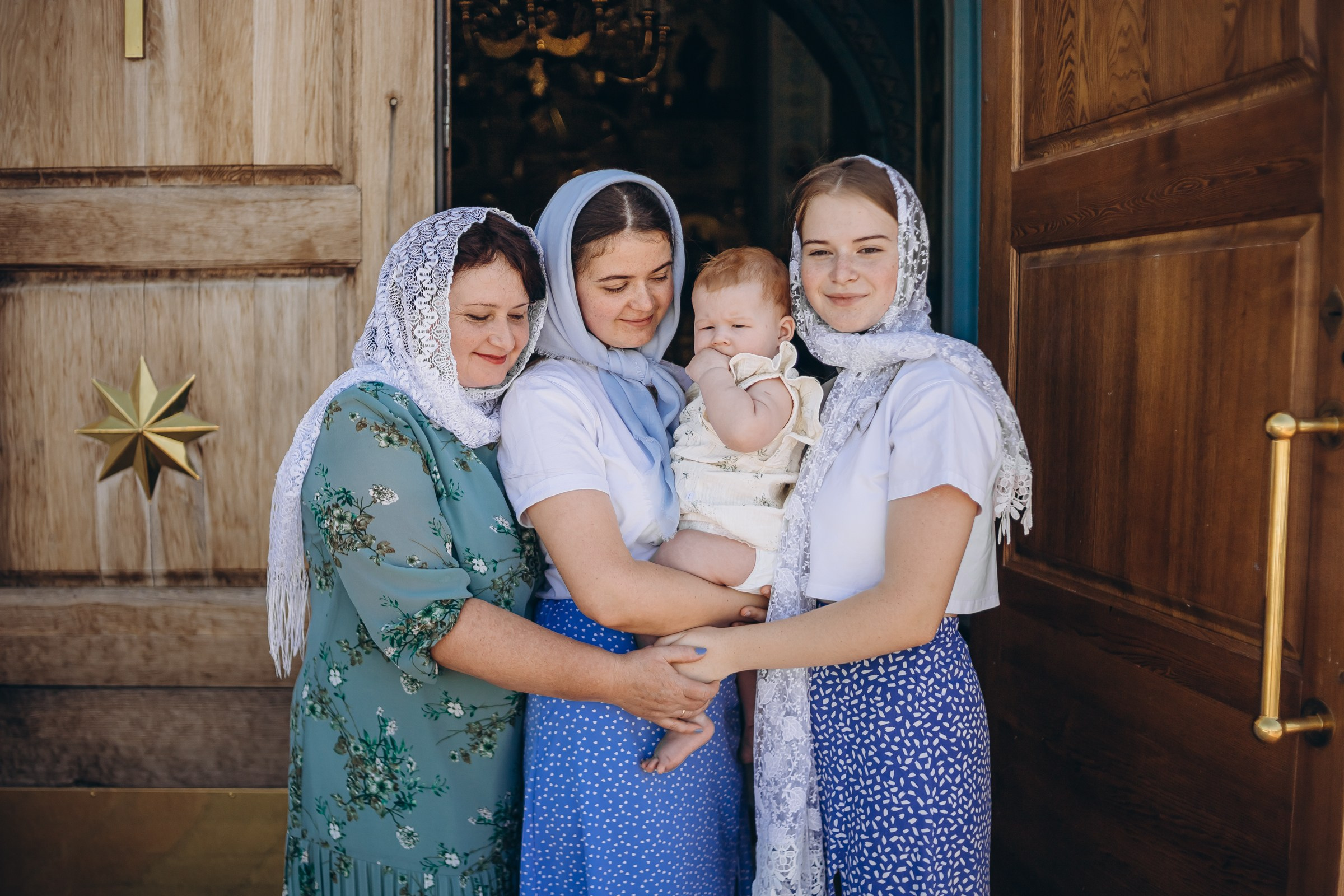 Крещение Надежды. Семейный фотограф в Волгодонске Краченцева Анна