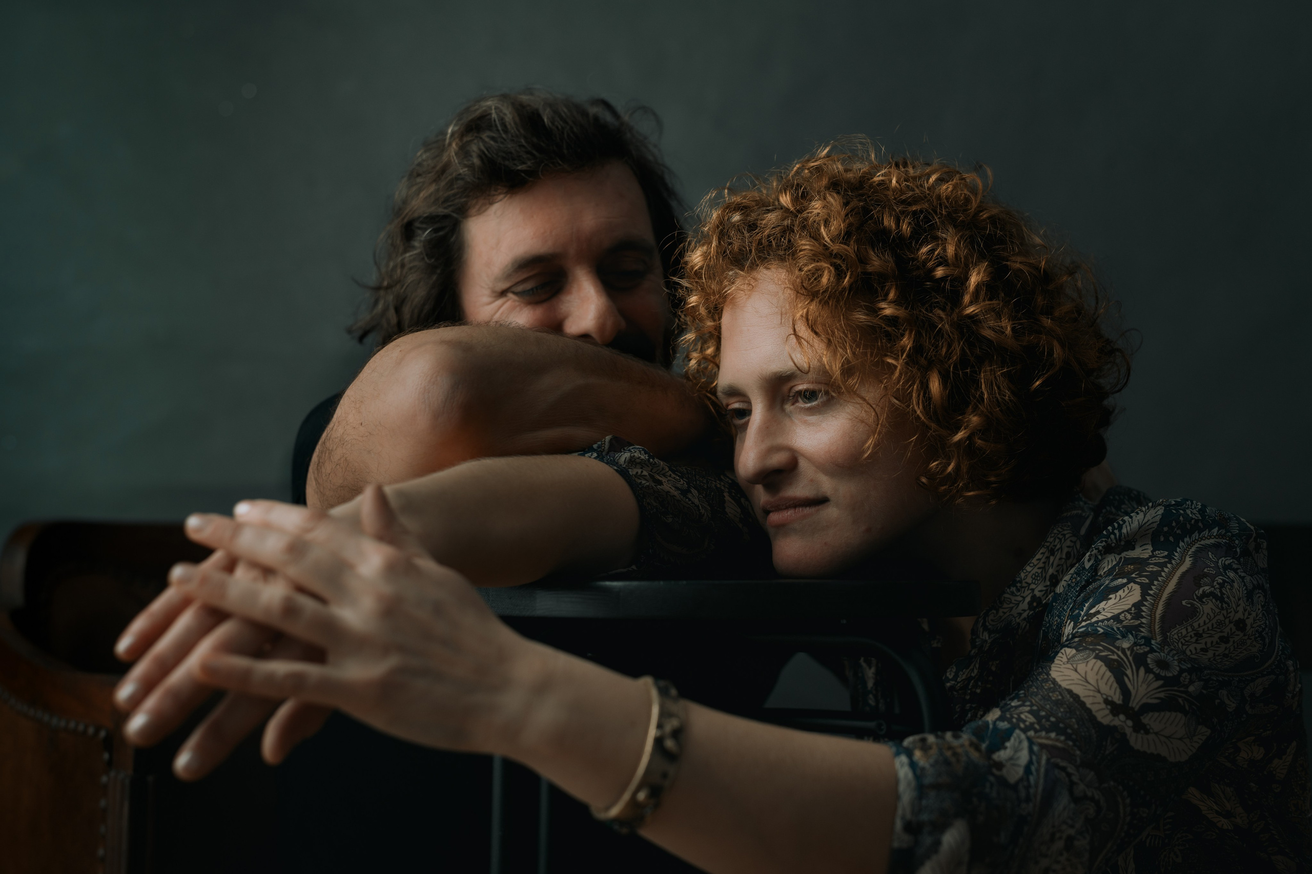 ANA and PEDRO. Studio. Anastasiia Antoniuk portrait, family and couple photographer, Portugal