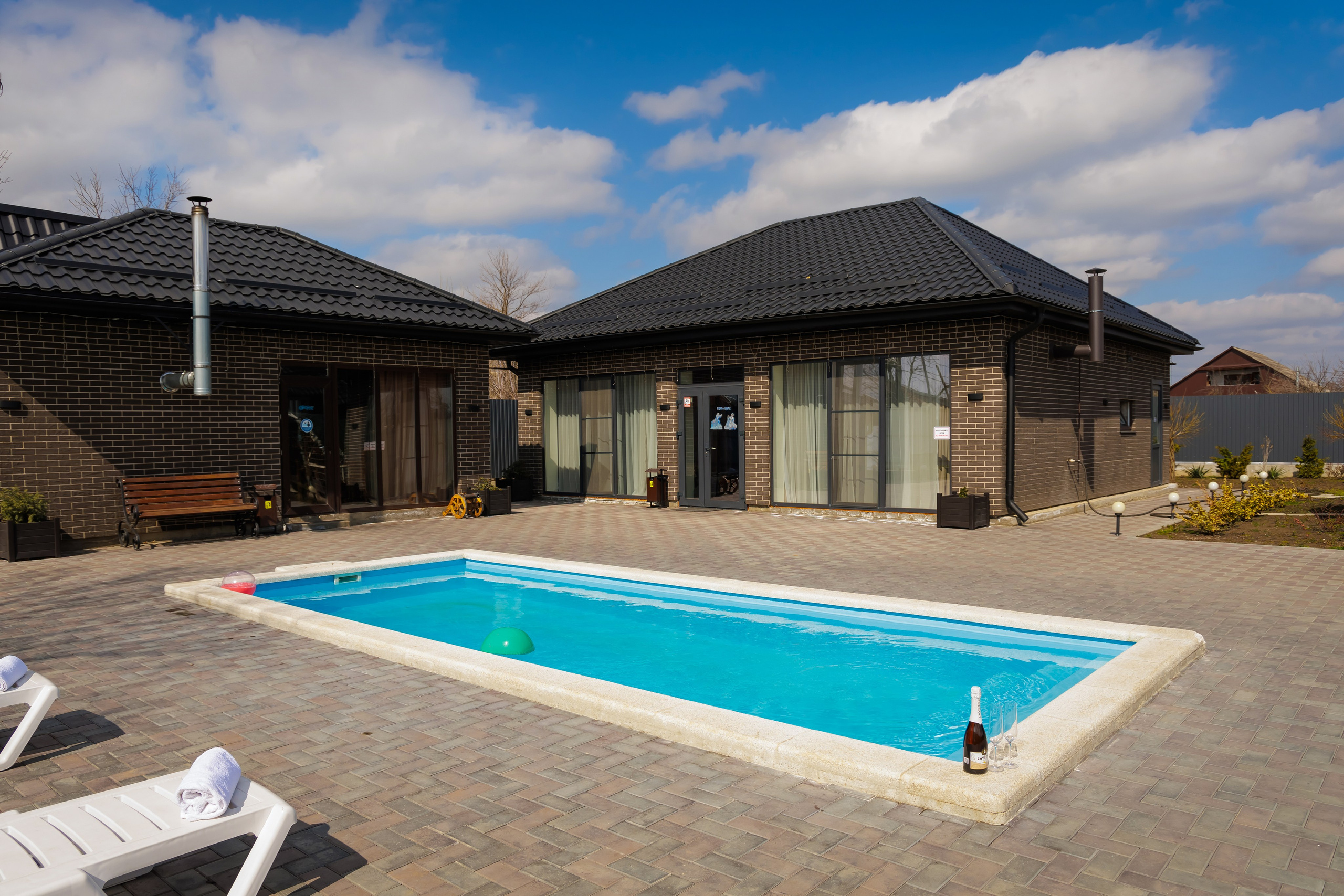 Интерьерная и рекламная съёмка. Свадебный и семейный фотограф в г. Майкопе (выезд по республике и краю)