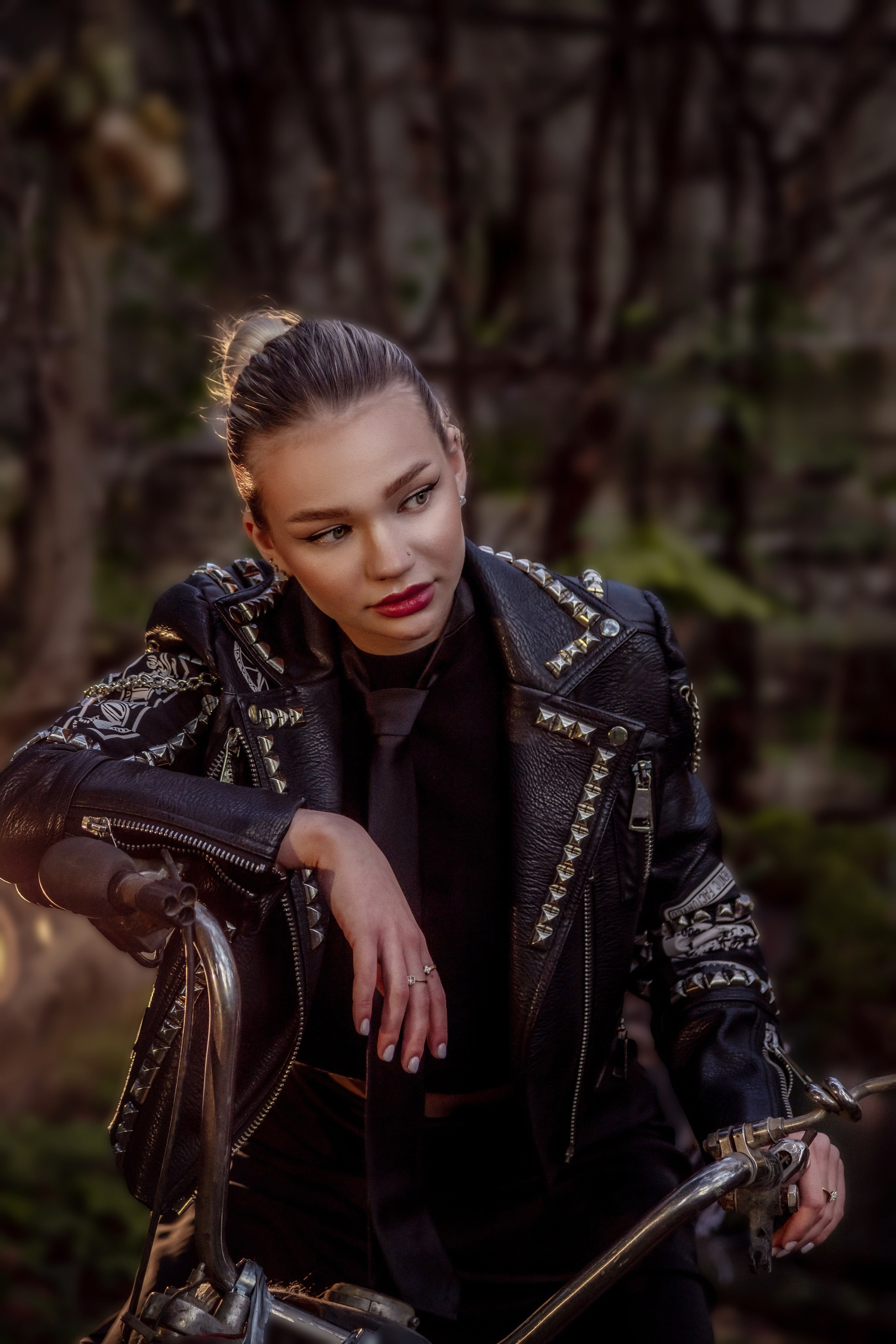 ЖЕНСКИЙ портрет. Фотограф Алина Лебедь