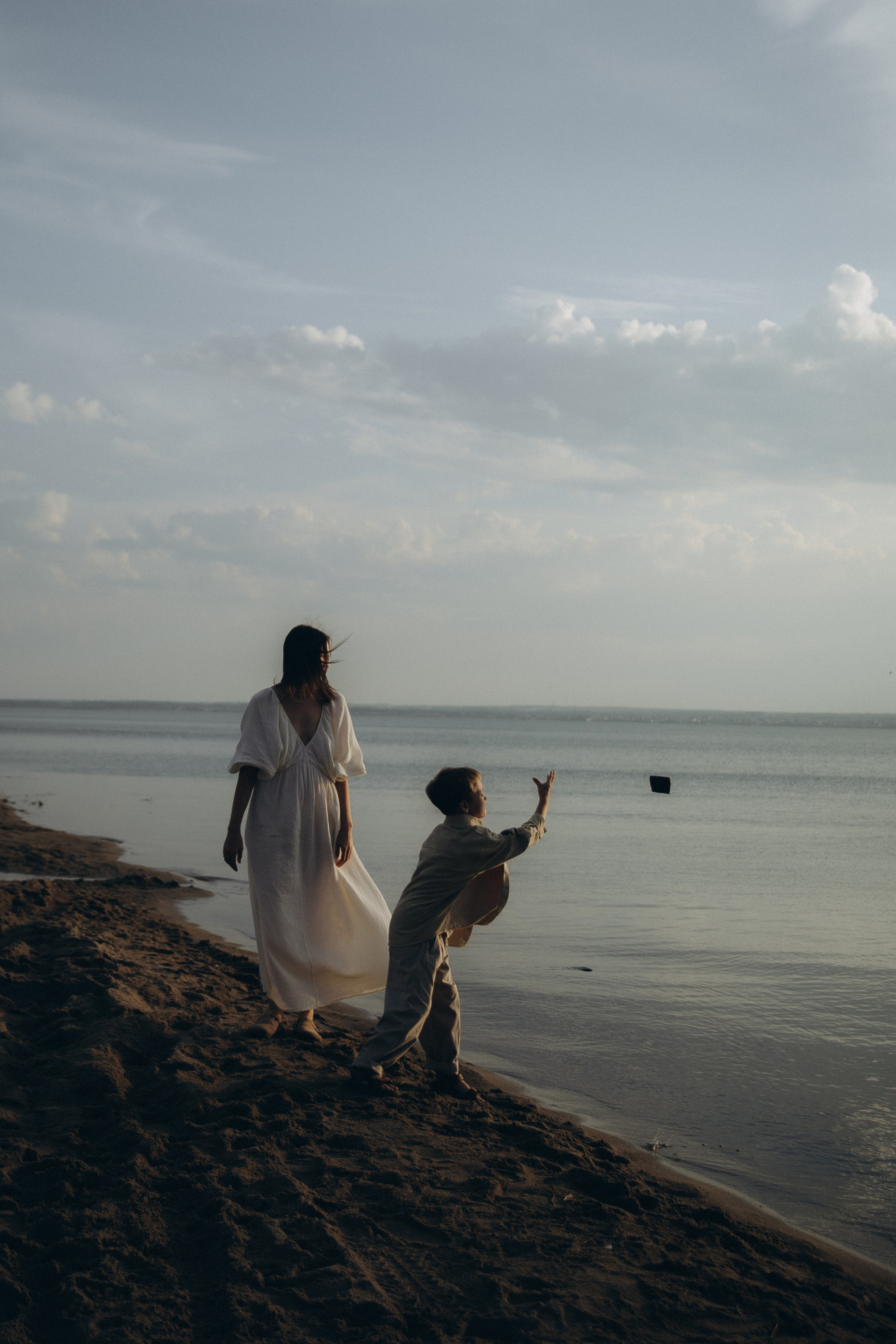 У озера. Фотограф  Челябинск Варвара Шарапова