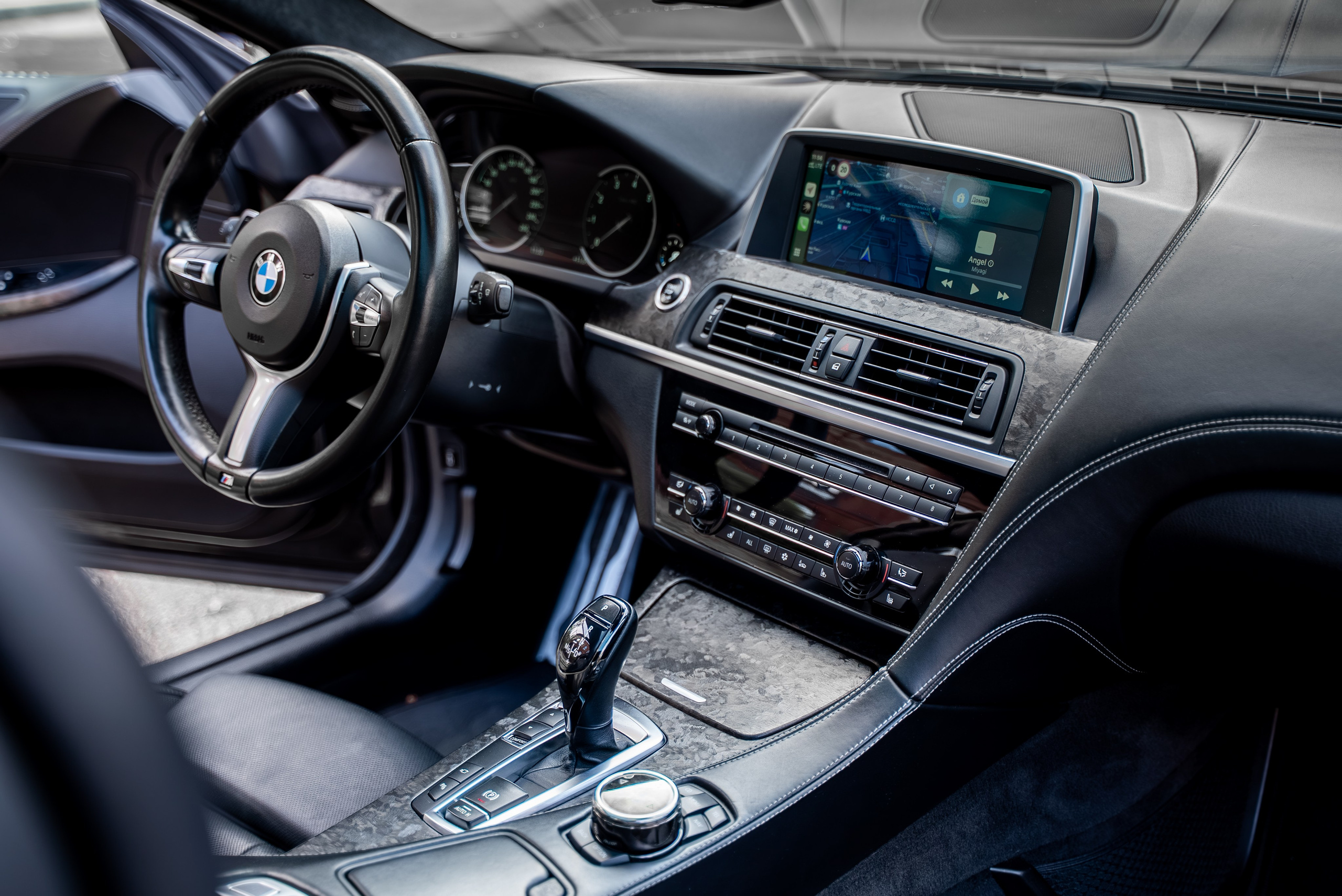 Авто на продажу BMW 6M series coupe. KUSTOV PRODUCTION — профессиональная фотосъёмка в Москве