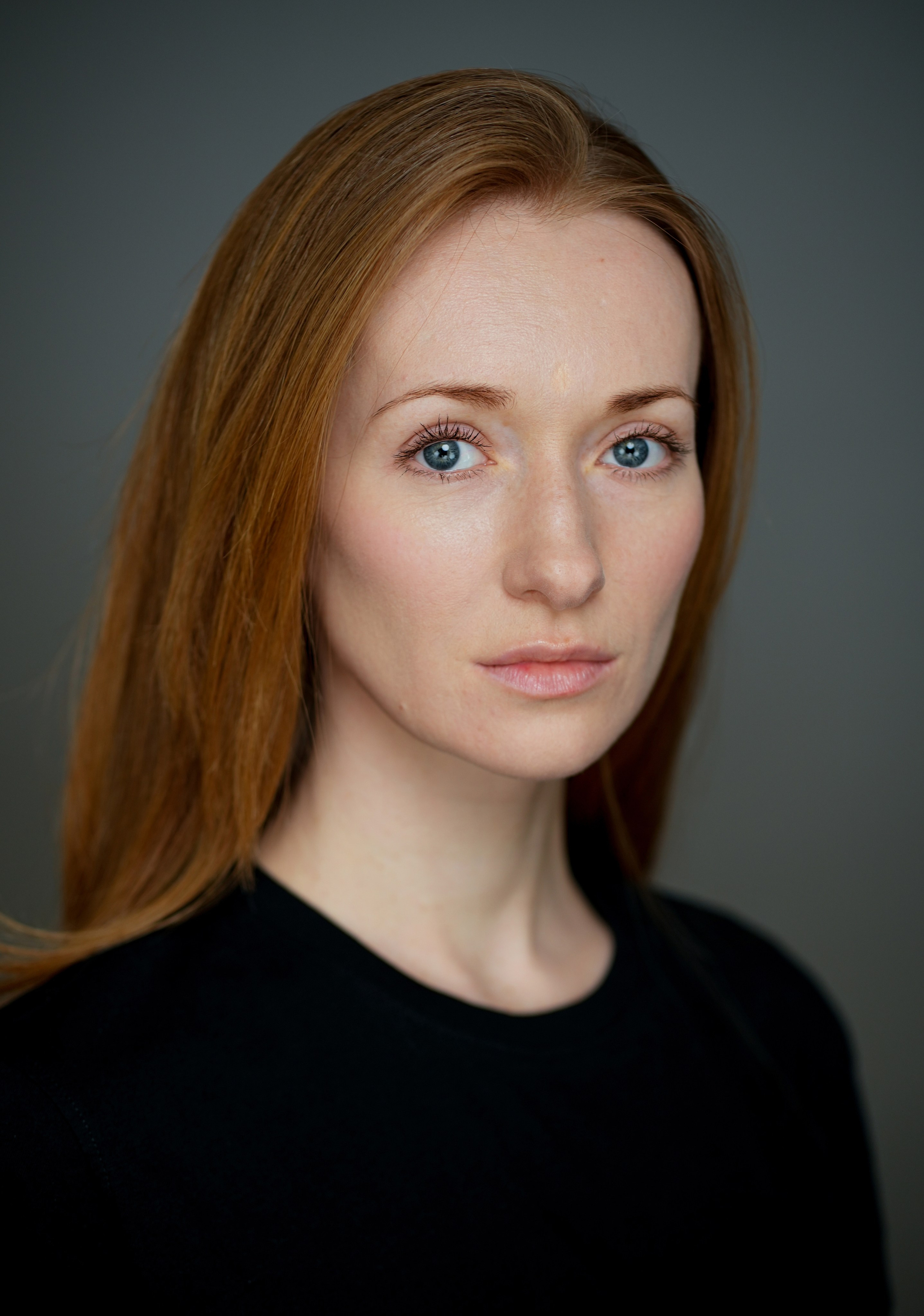 Актриса Алина Чернобровкина. Портретная съемка в Москве, студийный фотограф Игорь Фомин