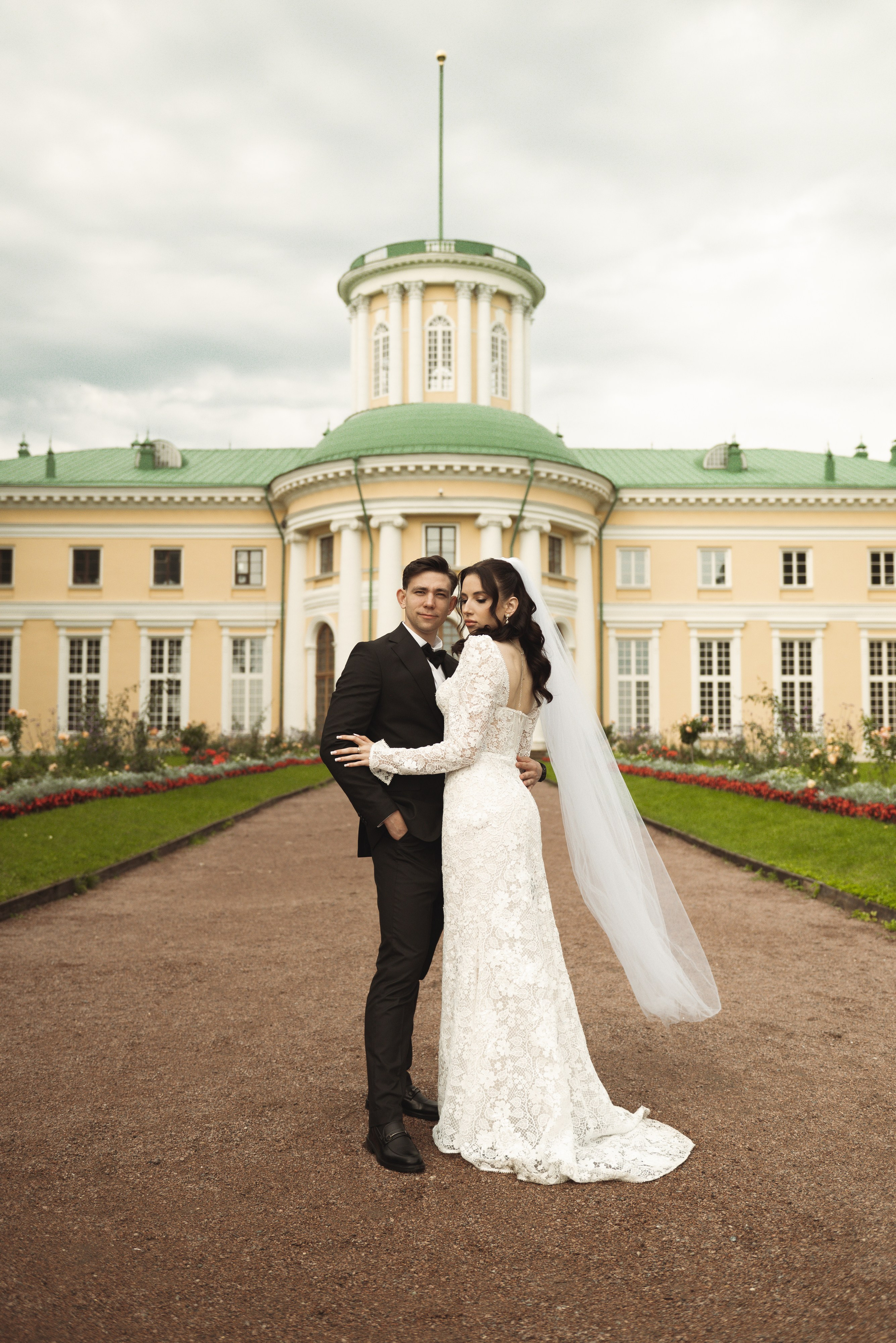 Свадебная фотосессия в Архангельском. Фотограф Москва Настя Профотовна. Репортажные, свадебные и контент фотосессии
