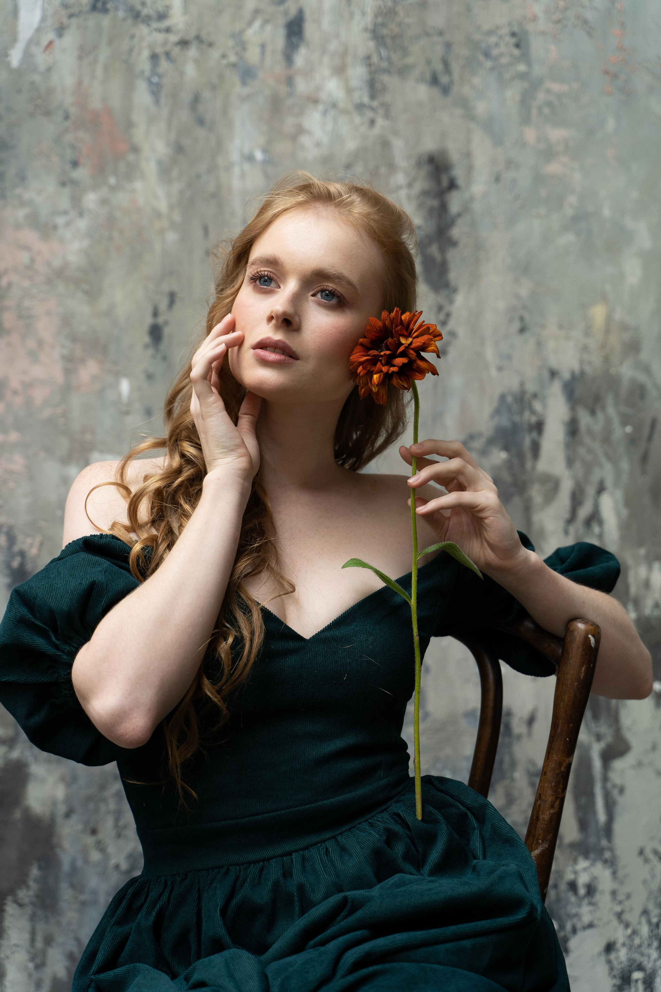 Студийная съемка;  женский портрет; индивидуальная съемка; 