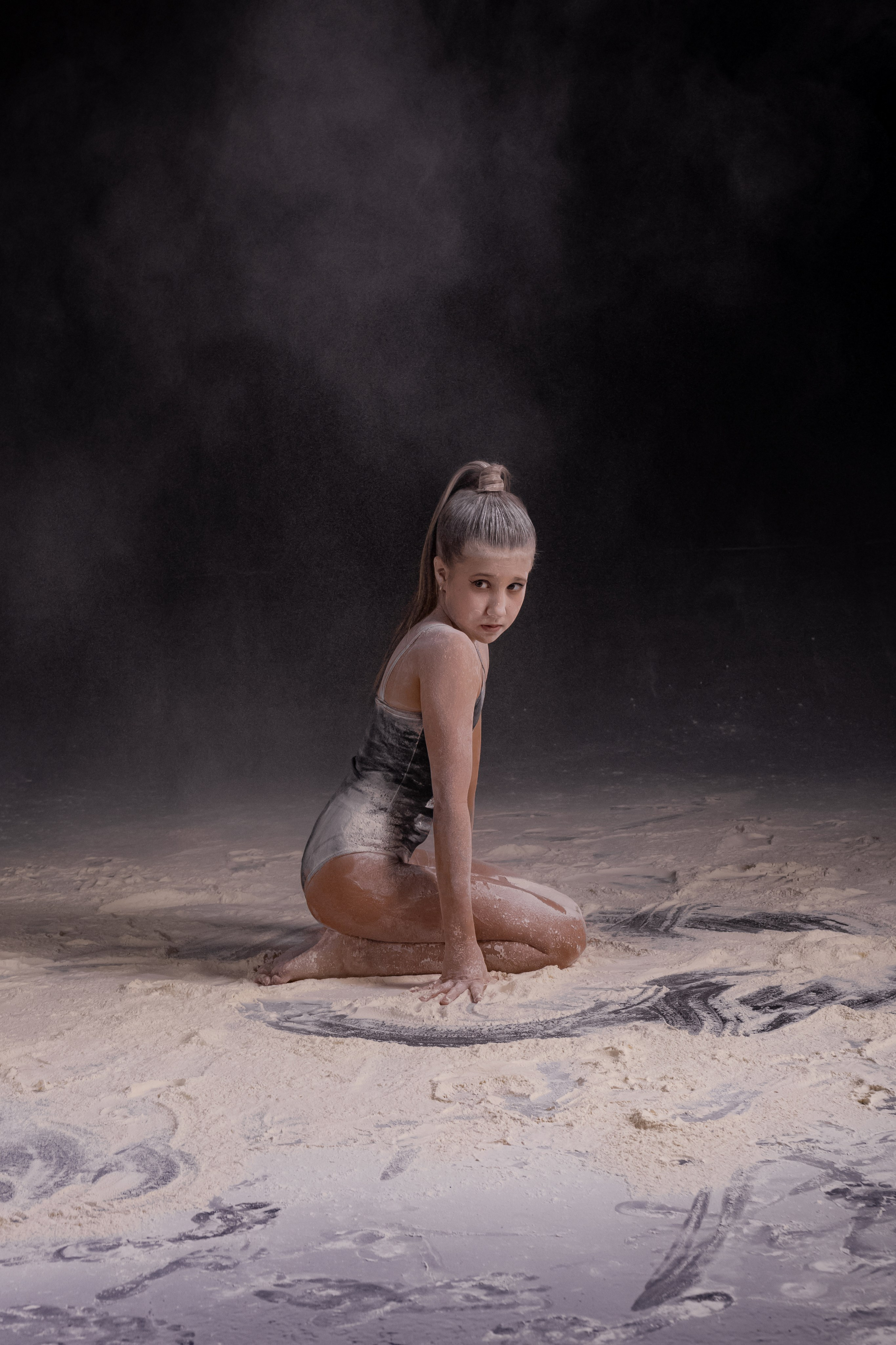 Александра фотосессия с мукой. Семейный, детский фотограф в Твери Кираева Лилия