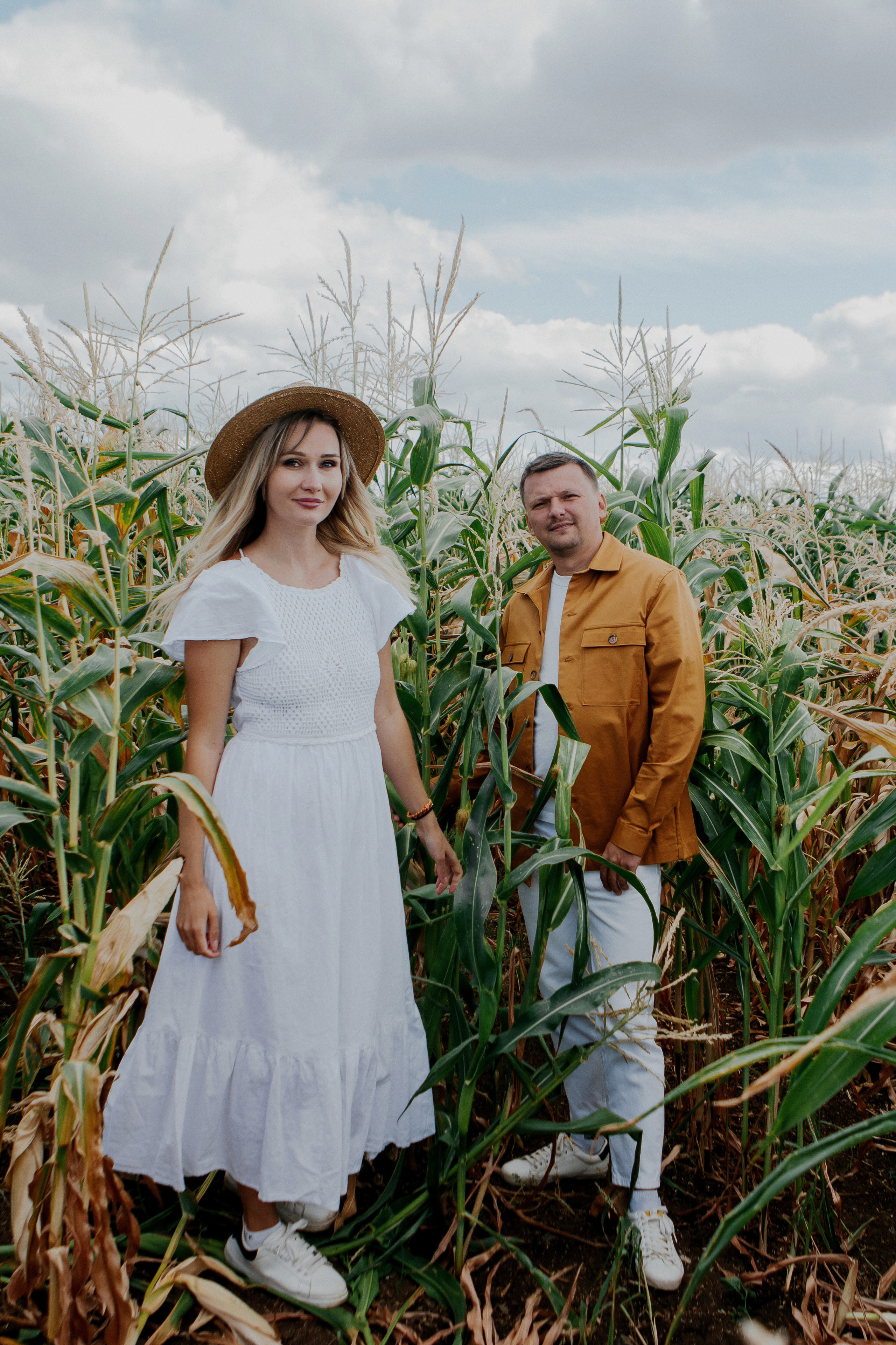 Семейная фотосессия природа. Свадебный и семейный фотограф Ибрагимова Мария из Екатеринбурга