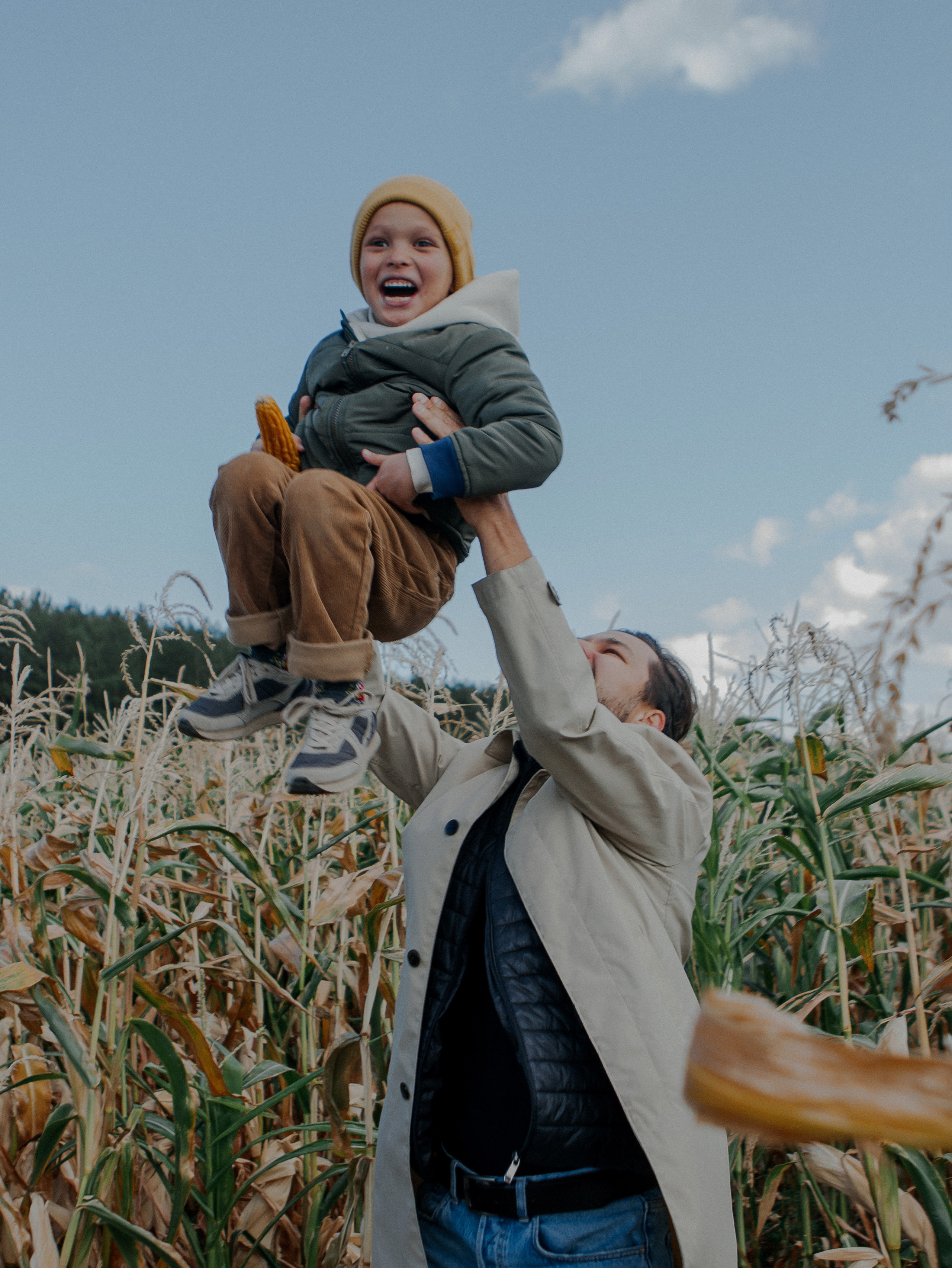 Семейная фотосессия природа. Свадебный и семейный фотограф Ибрагимова Мария из Екатеринбурга