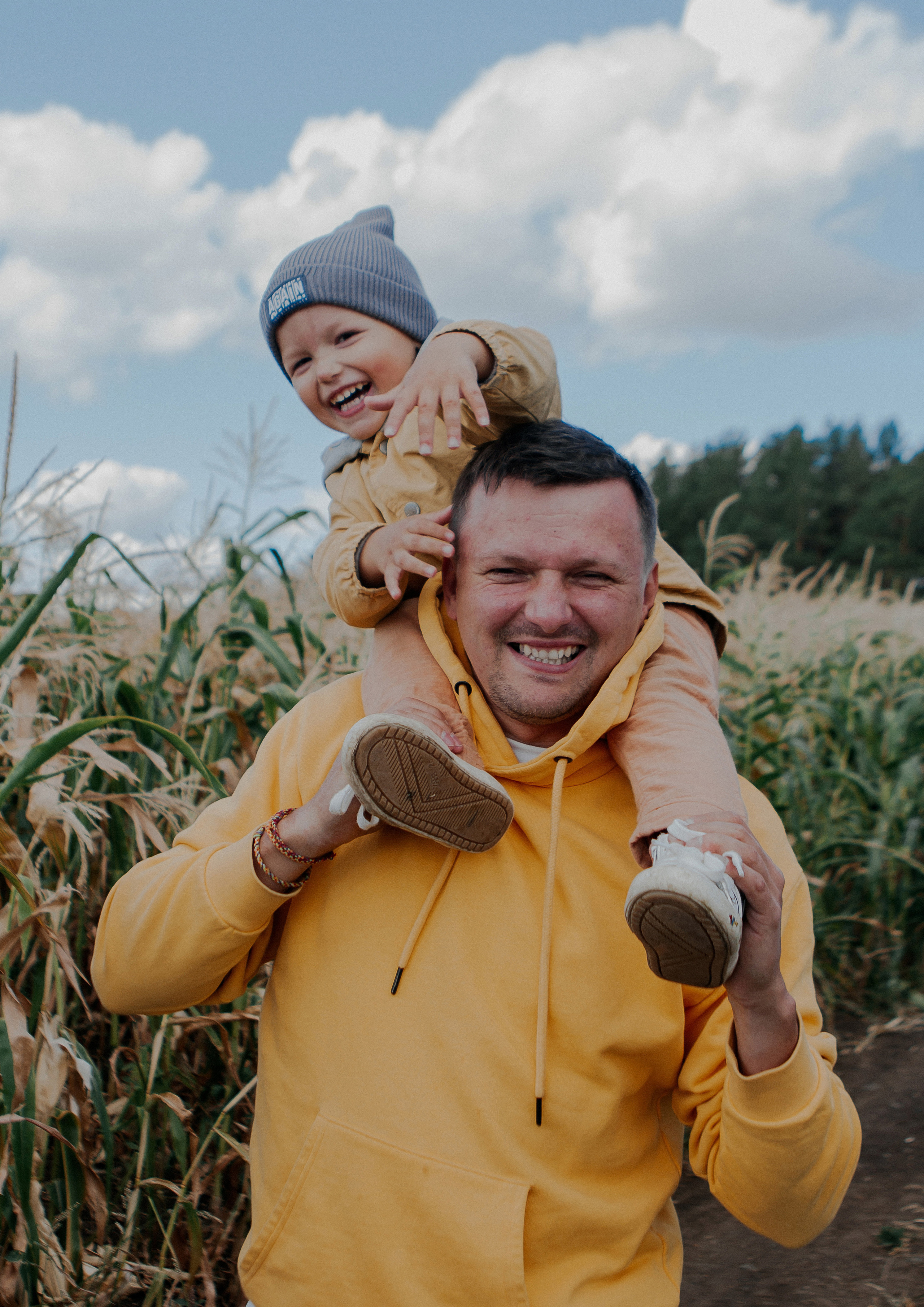 Семейная фотосессия природа. Свадебный и семейный фотограф Ибрагимова Мария из Екатеринбурга