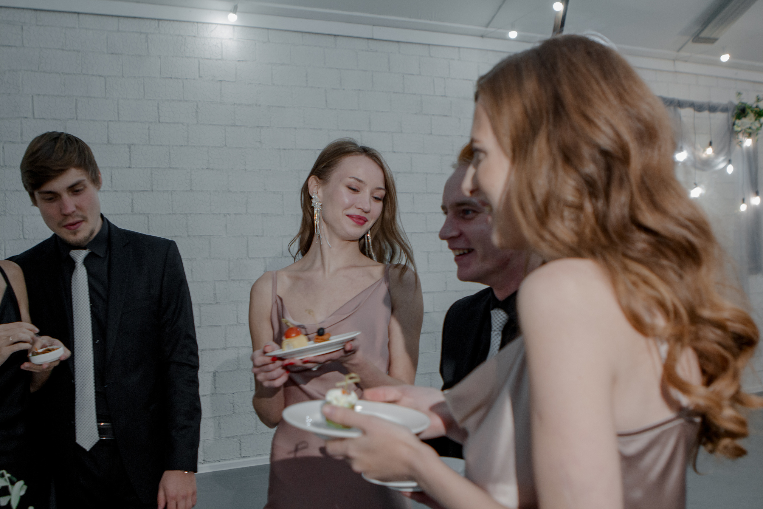 Артем и Вера (Камерная свадьба). Свадебный и семейный фотограф Ибрагимова Мария из Екатеринбурга