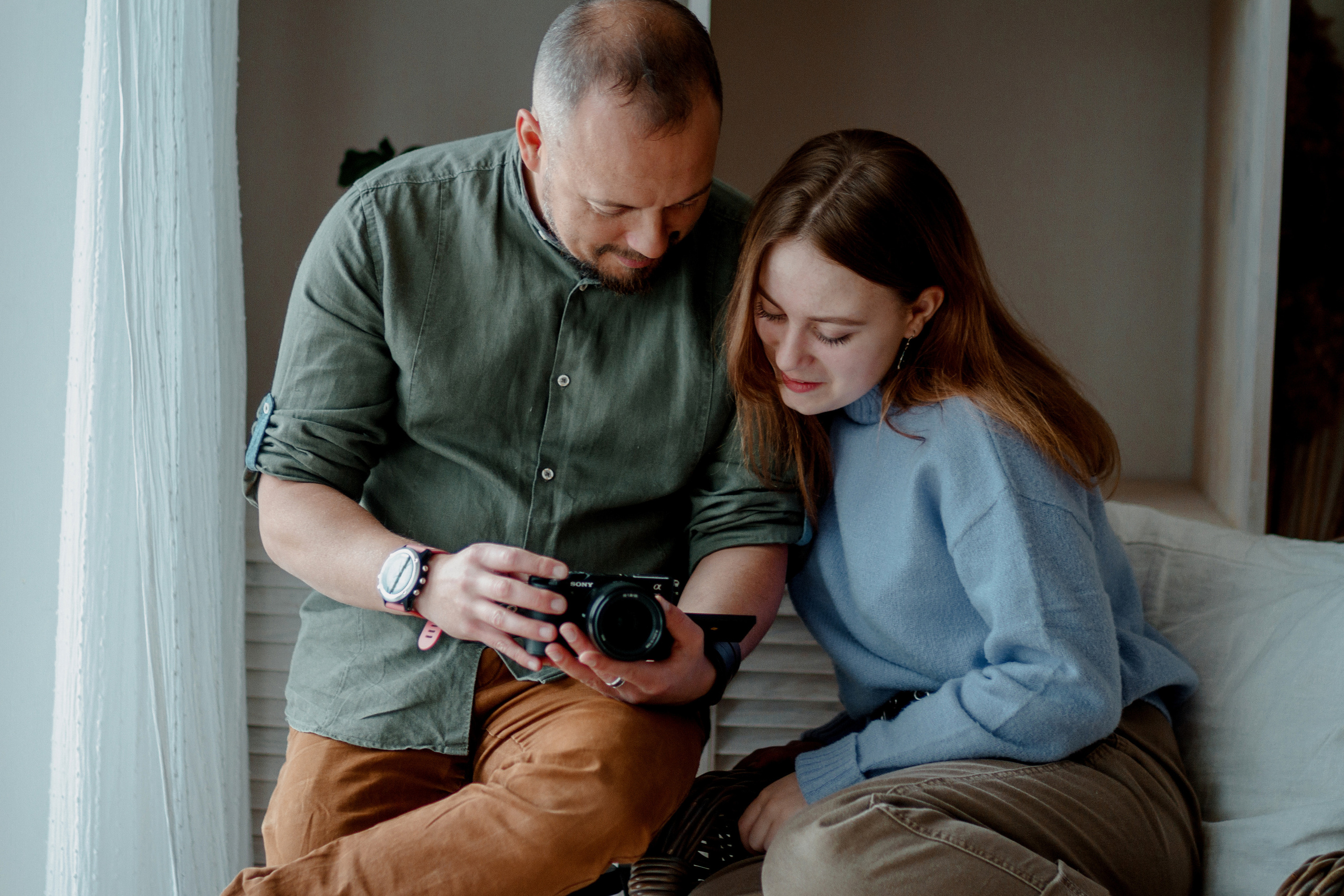 Семейная фотосессия дом. Свадебный и семейный фотограф Ибрагимова Мария из Екатеринбурга