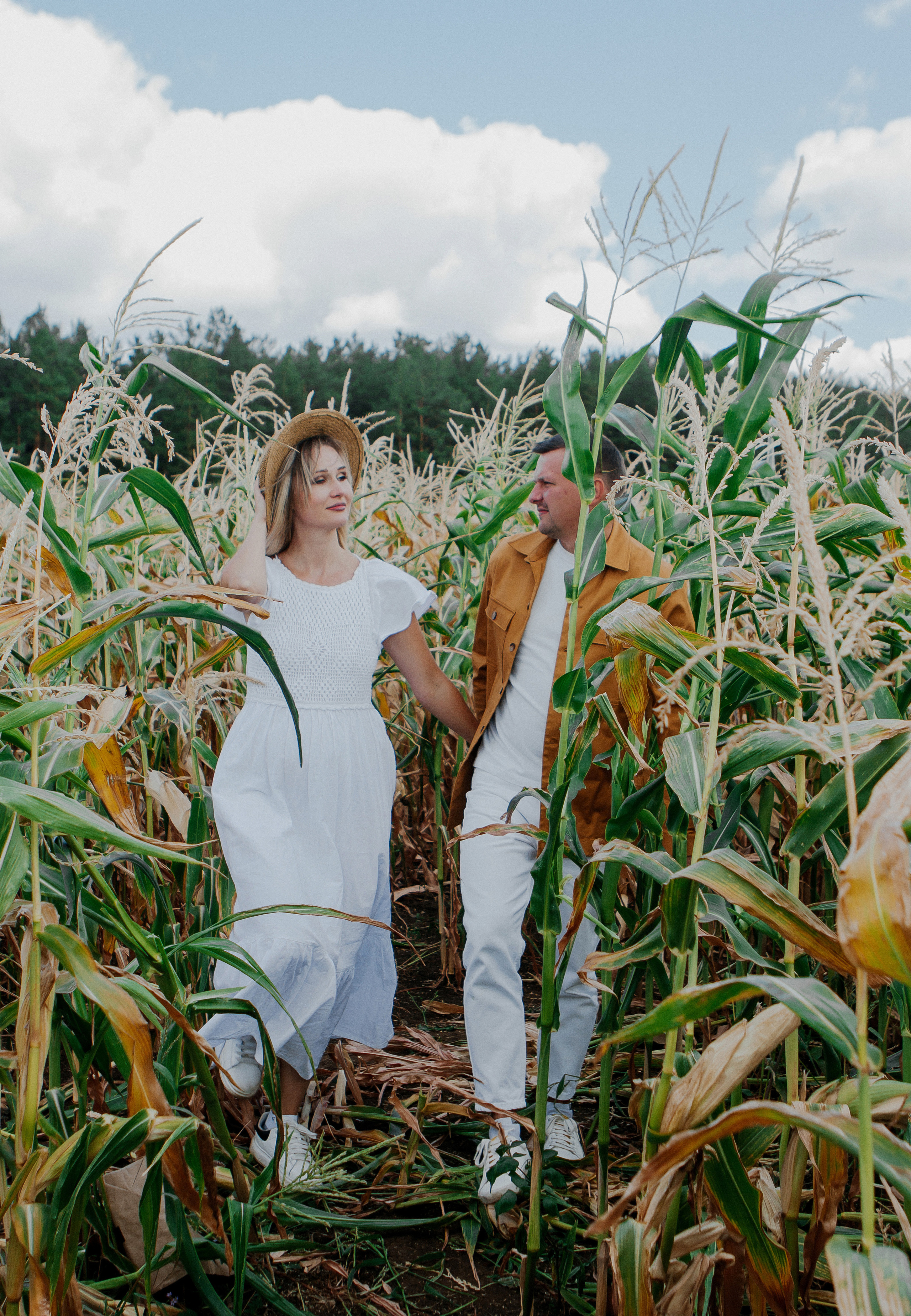 Семейная фотосессия природа. Свадебный и семейный фотограф Ибрагимова Мария из Екатеринбурга