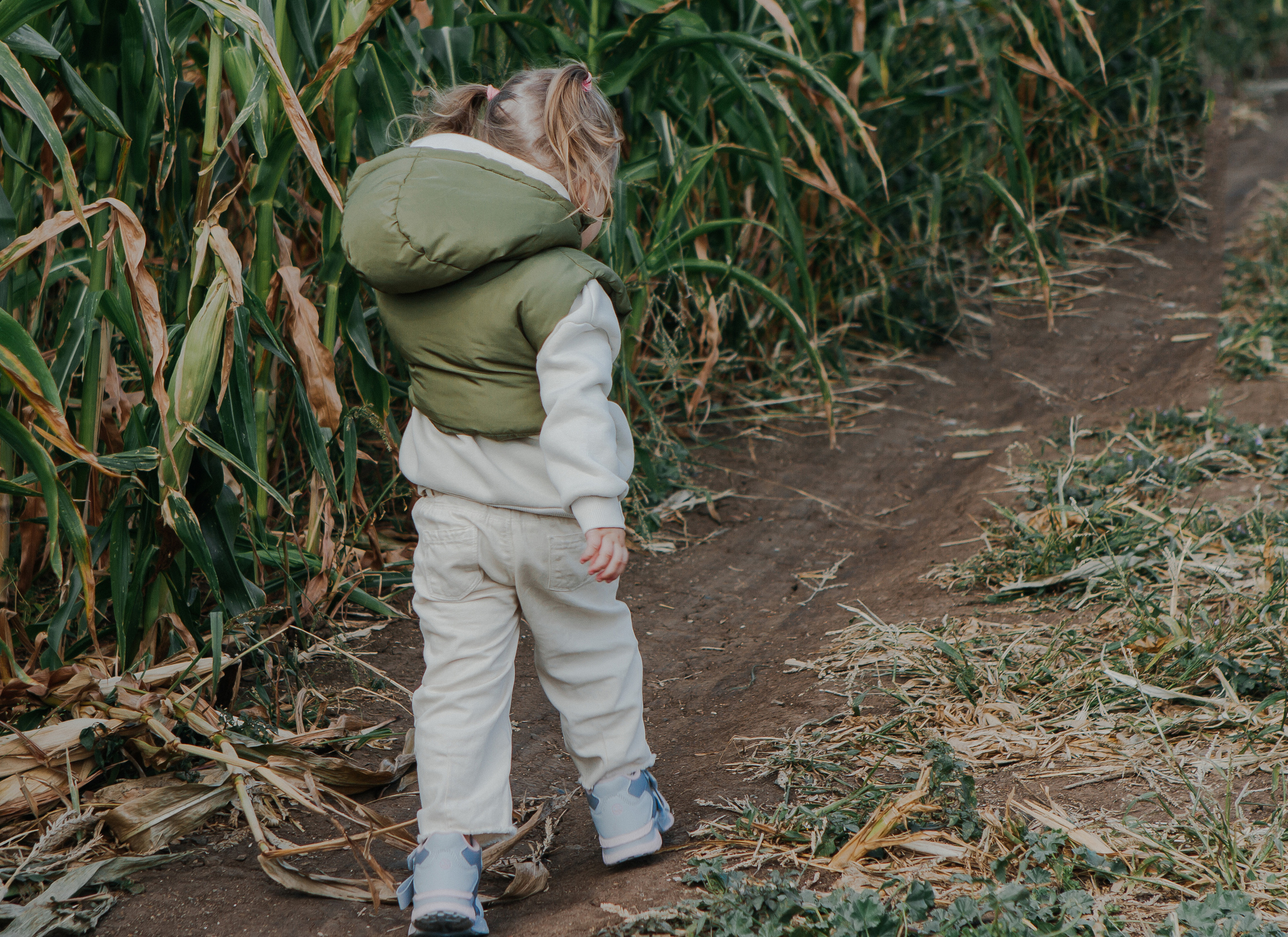 Семейная фотосессия природа. Свадебный и семейный фотограф Ибрагимова Мария из Екатеринбурга