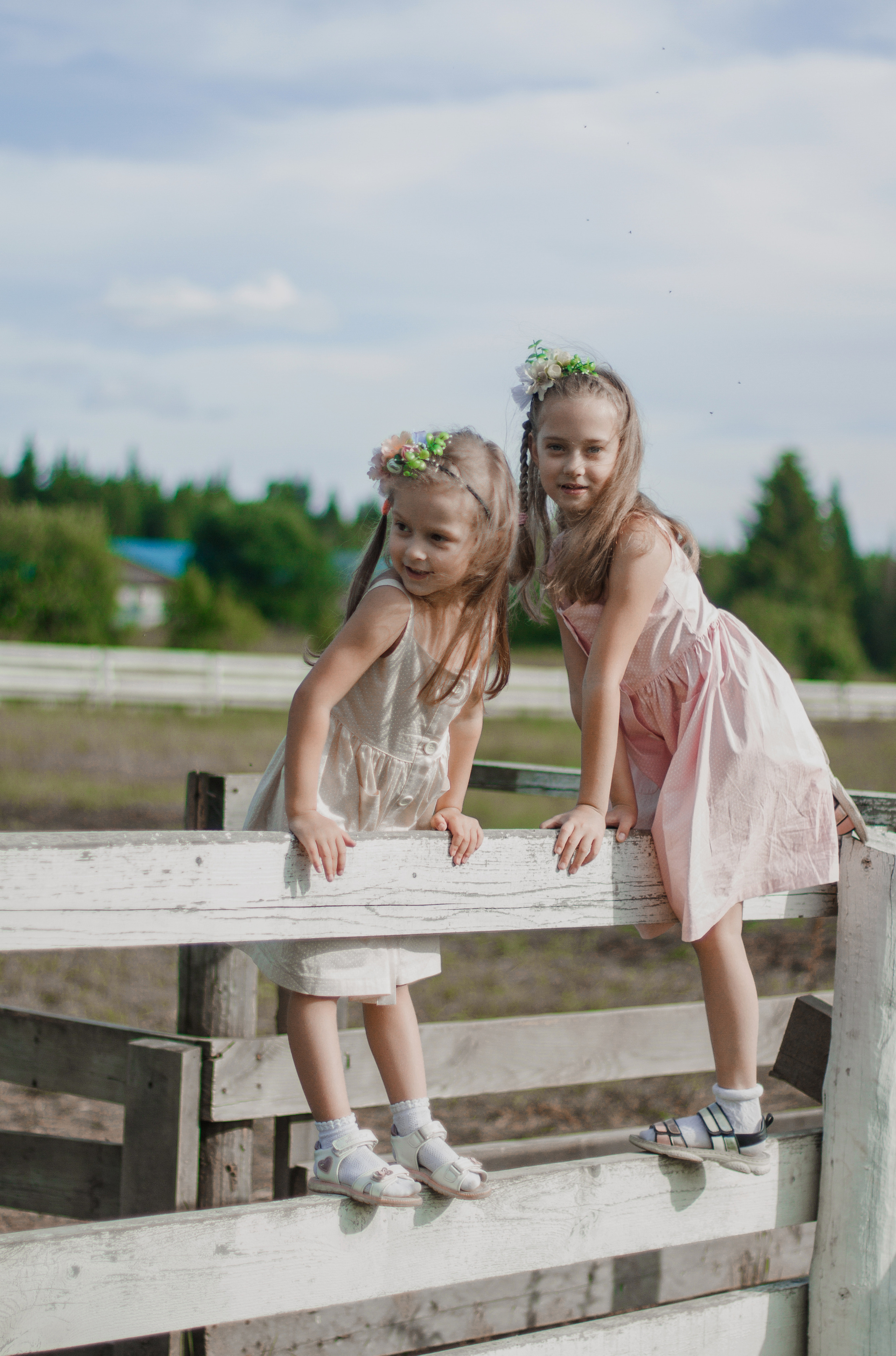 Семейная фотосессия прогулка. Свадебный и семейный фотограф Ибрагимова Мария из Екатеринбурга