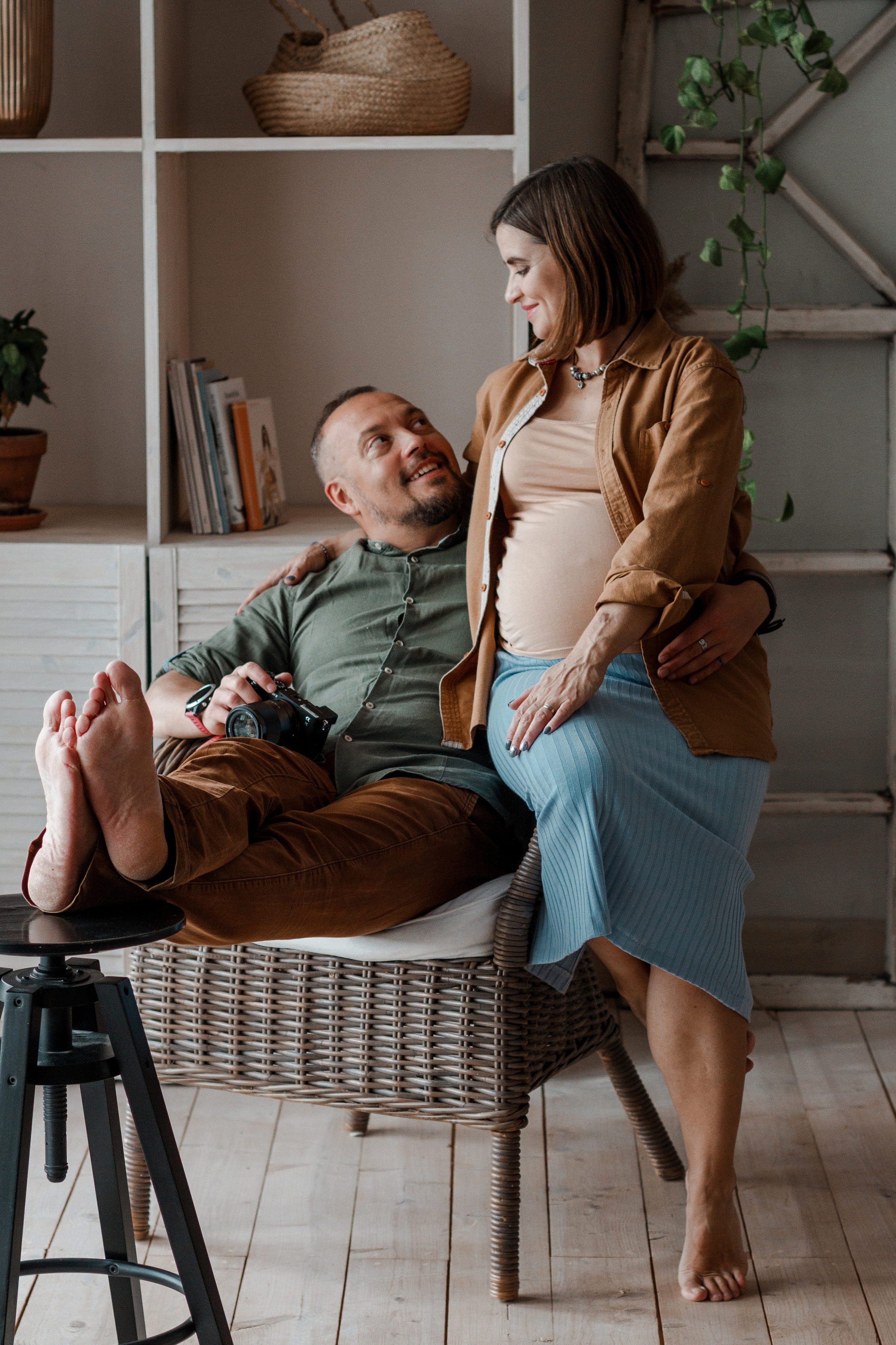 Семейная фотосессия дом. Свадебный и семейный фотограф Ибрагимова Мария из Екатеринбурга