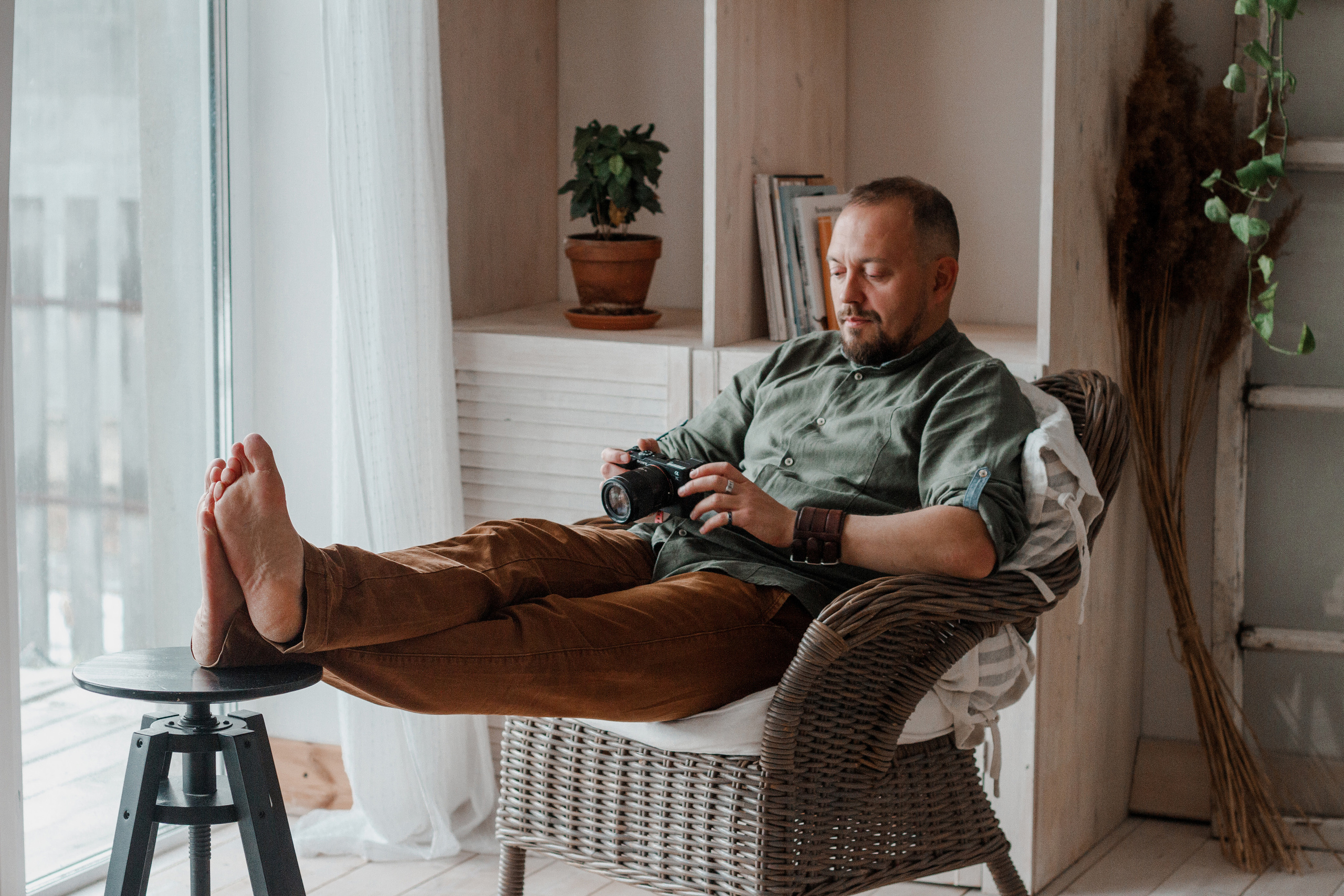 Семейная фотосессия дом. Свадебный и семейный фотограф Ибрагимова Мария из Екатеринбурга