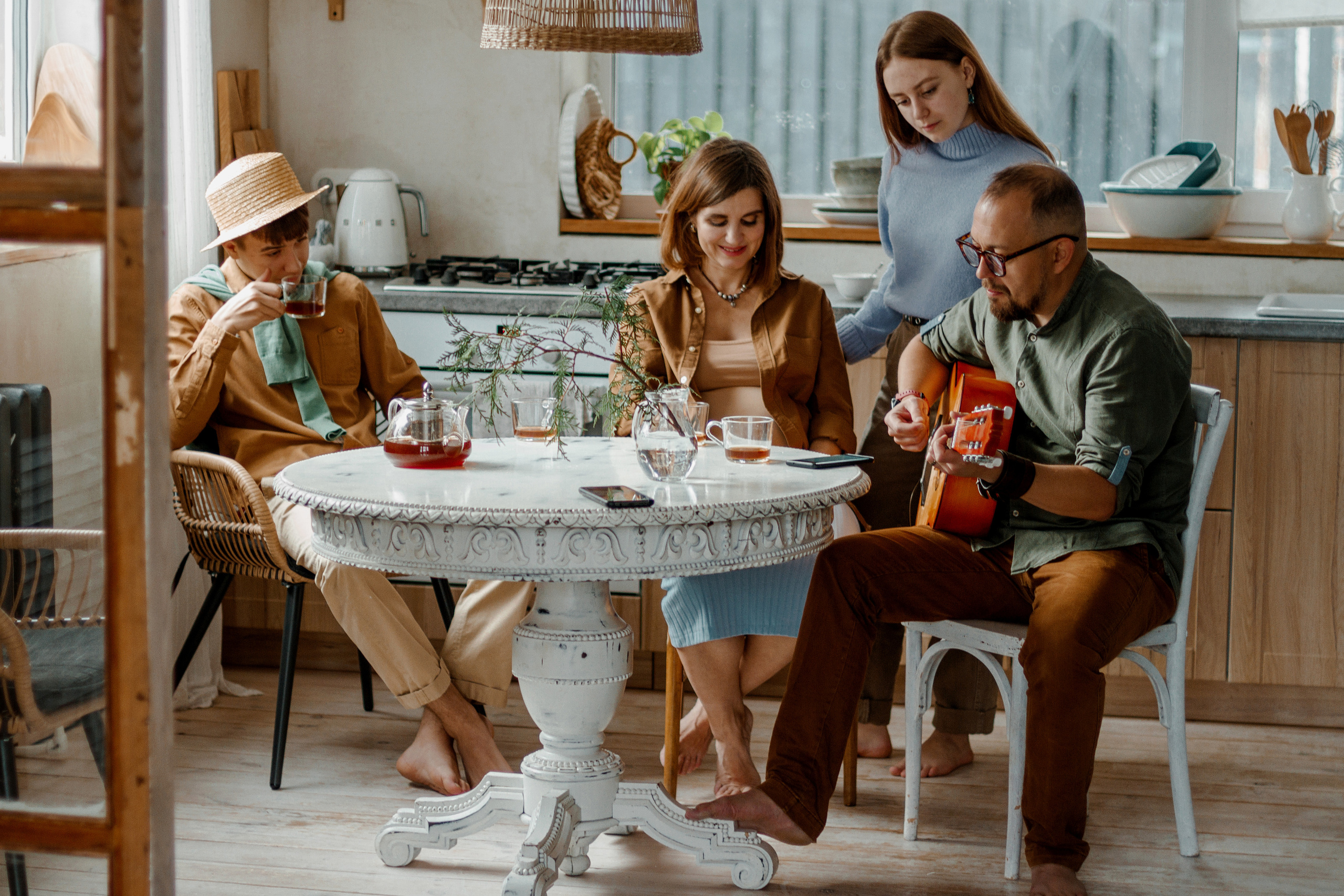 Семейная фотосессия дом. Свадебный и семейный фотограф Ибрагимова Мария из Екатеринбурга