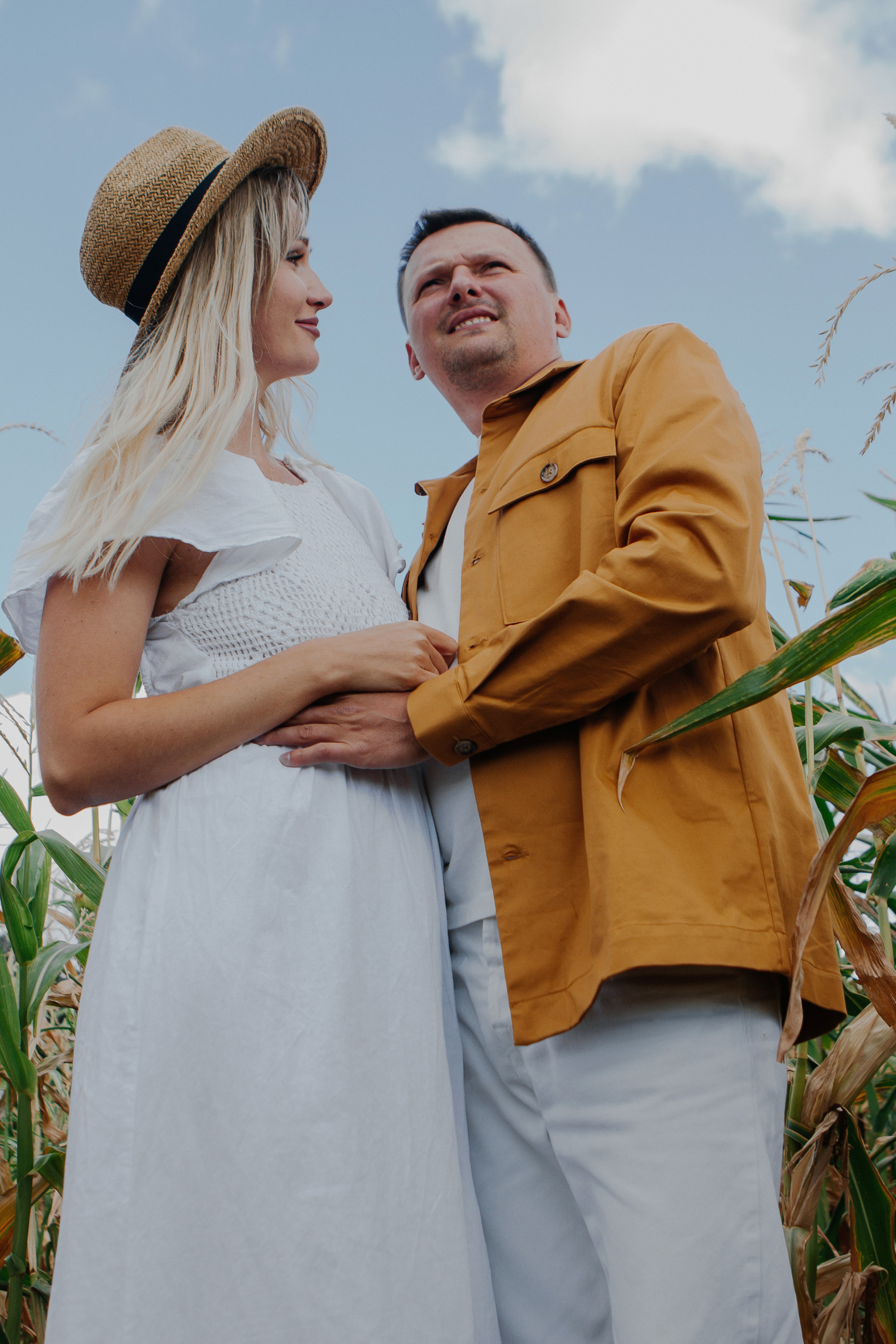 Семейная фотосессия природа. Свадебный и семейный фотограф Ибрагимова Мария из Екатеринбурга