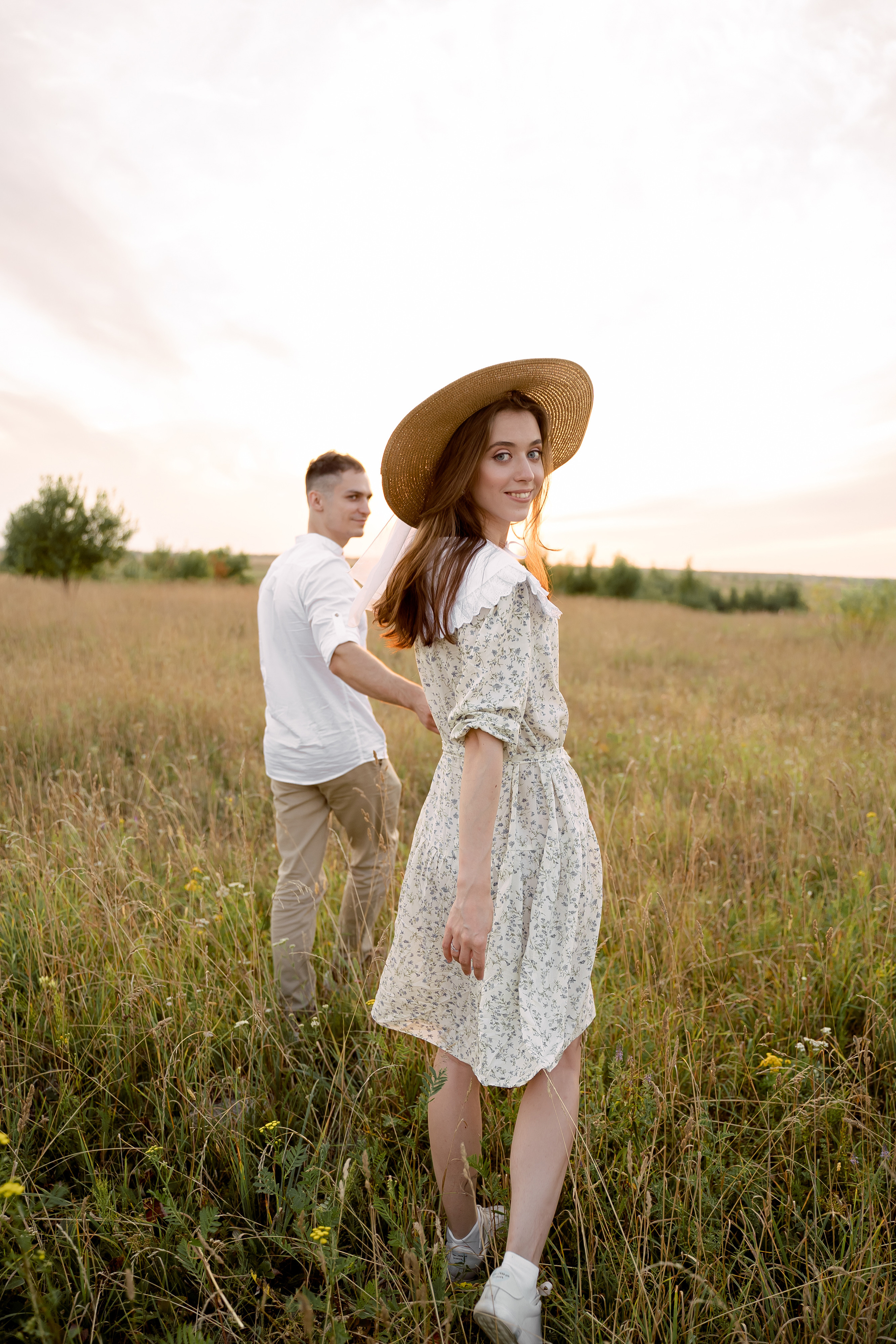 Иван & Варвара. Семейный и свадебный фотограф в Великом Новгороде и Санкт-Петербурге В