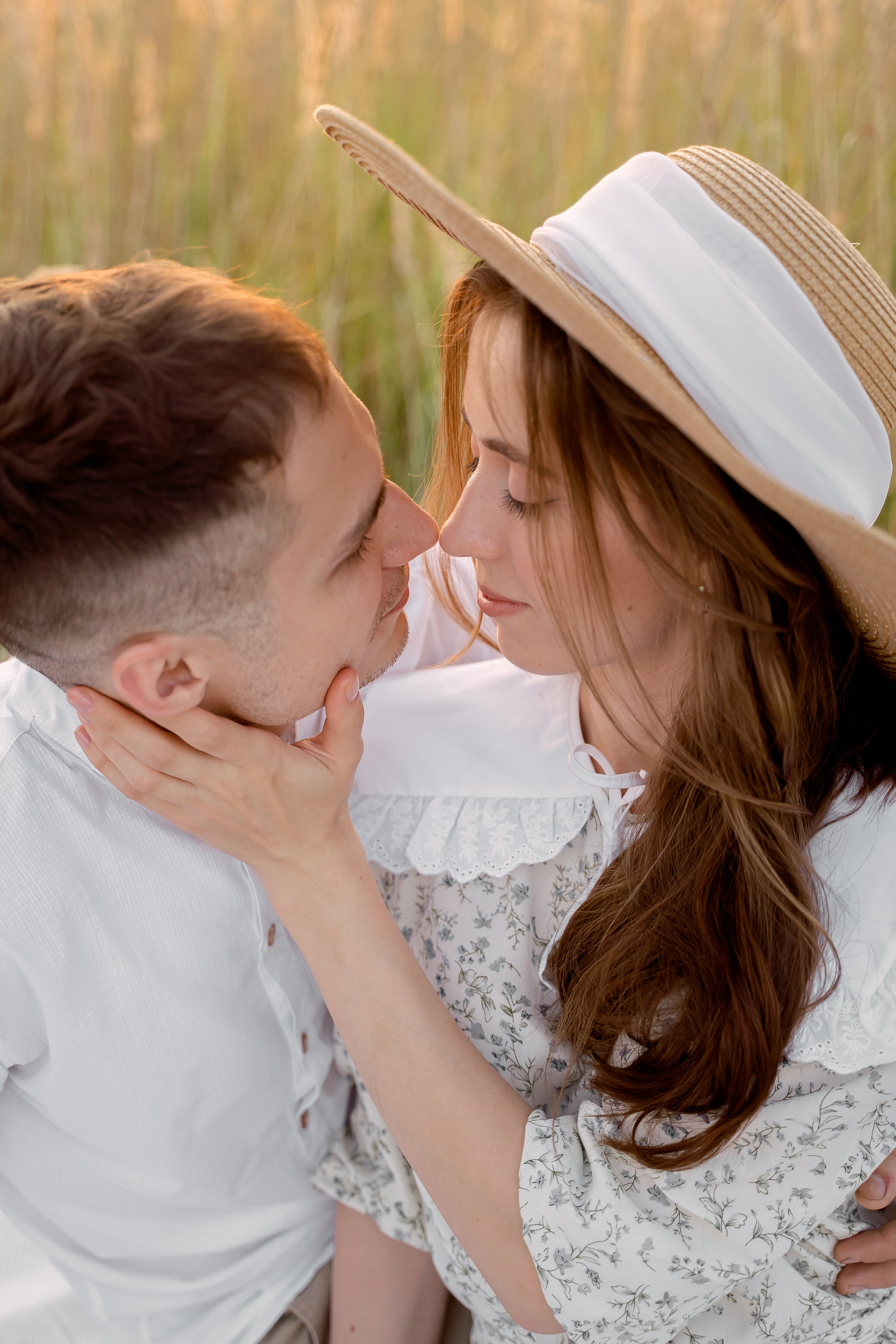 Иван & Варвара. Семейный и свадебный фотограф в Великом Новгороде и Санкт-Петербурге В