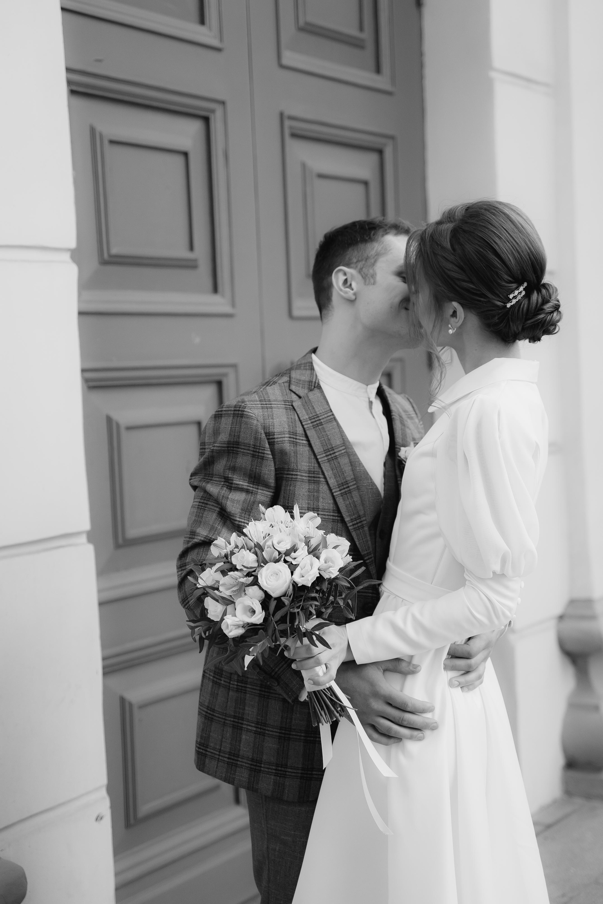 Иван & Варвара. Семейный и свадебный фотограф в Великом Новгороде и Санкт-Петербурге В