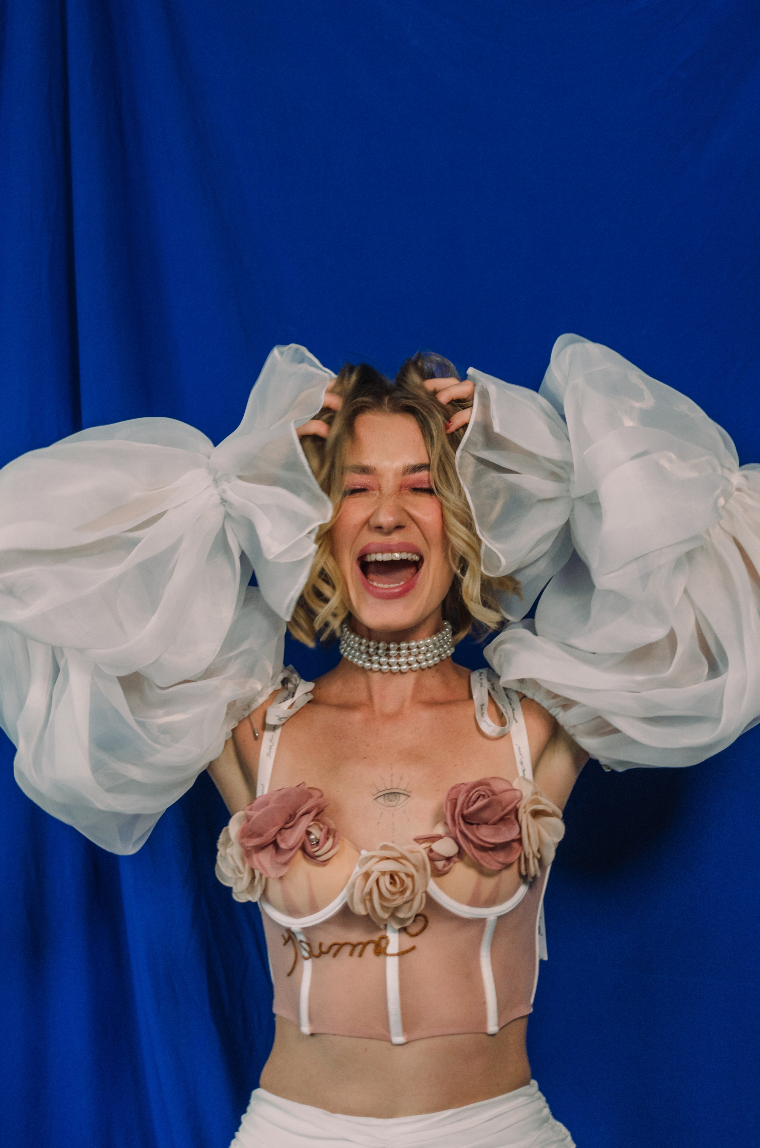 Кокетка. Денисова Аля — фотограф для парных съемок и индивидуальных историй в Барнауле