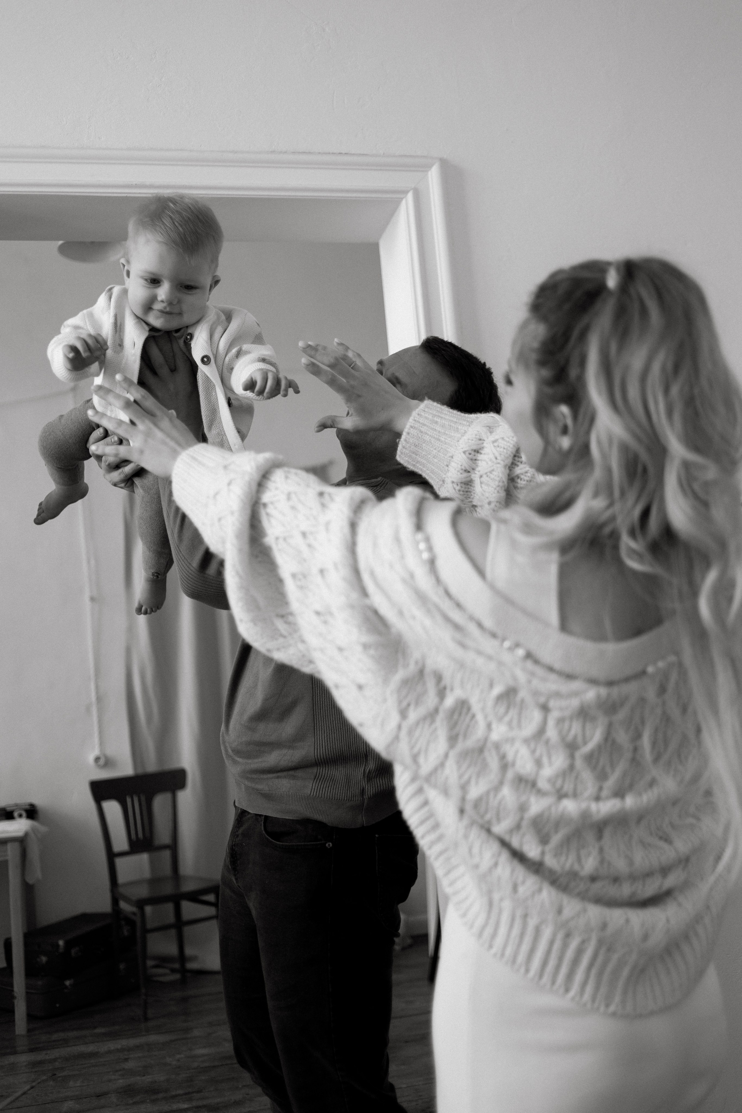 Годик с родными. Фотограф в Краснодаре Евгения Михаевич