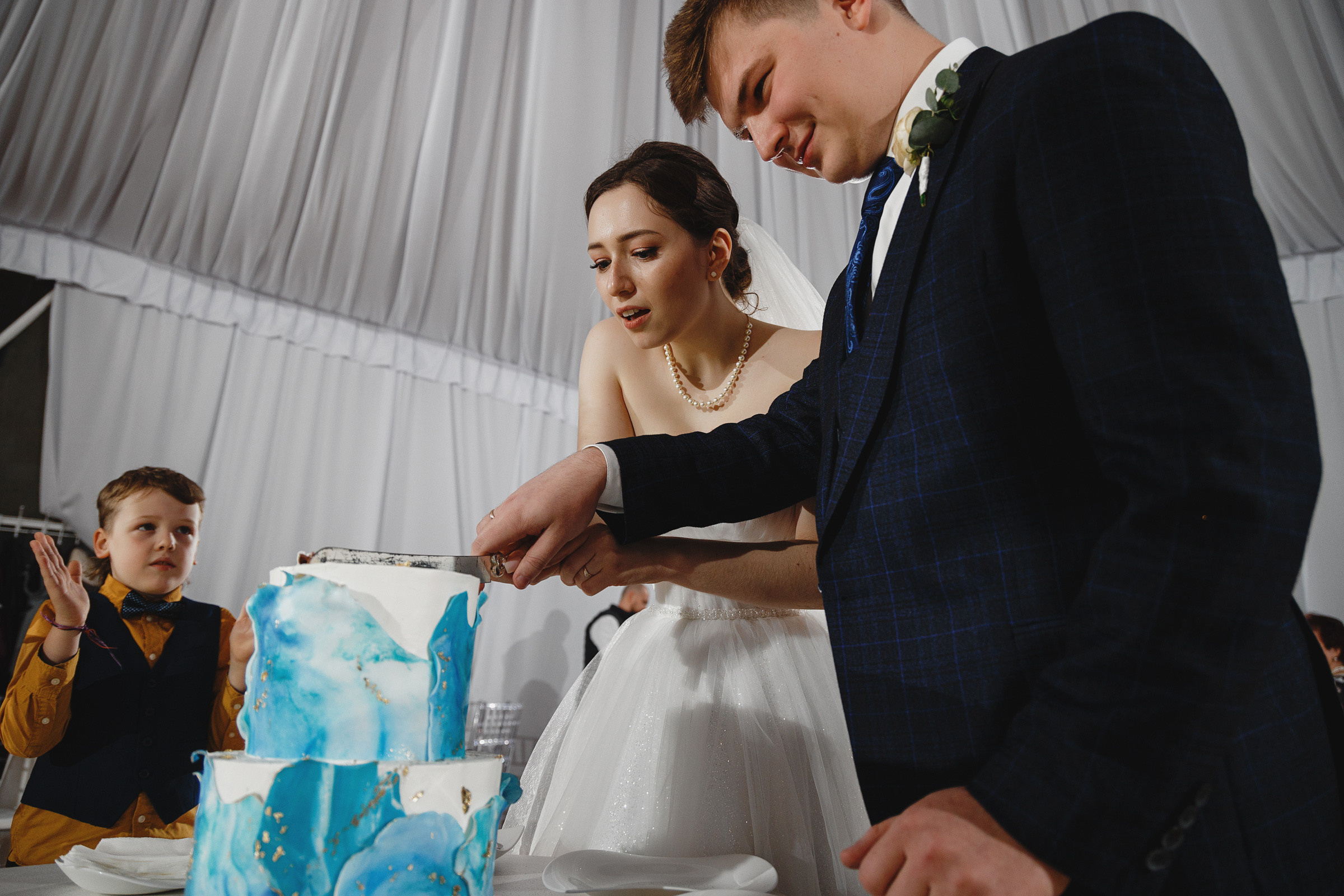 Владимир и Виктория. Свадебный фотограф и видеограф Дмитрий Горяченков