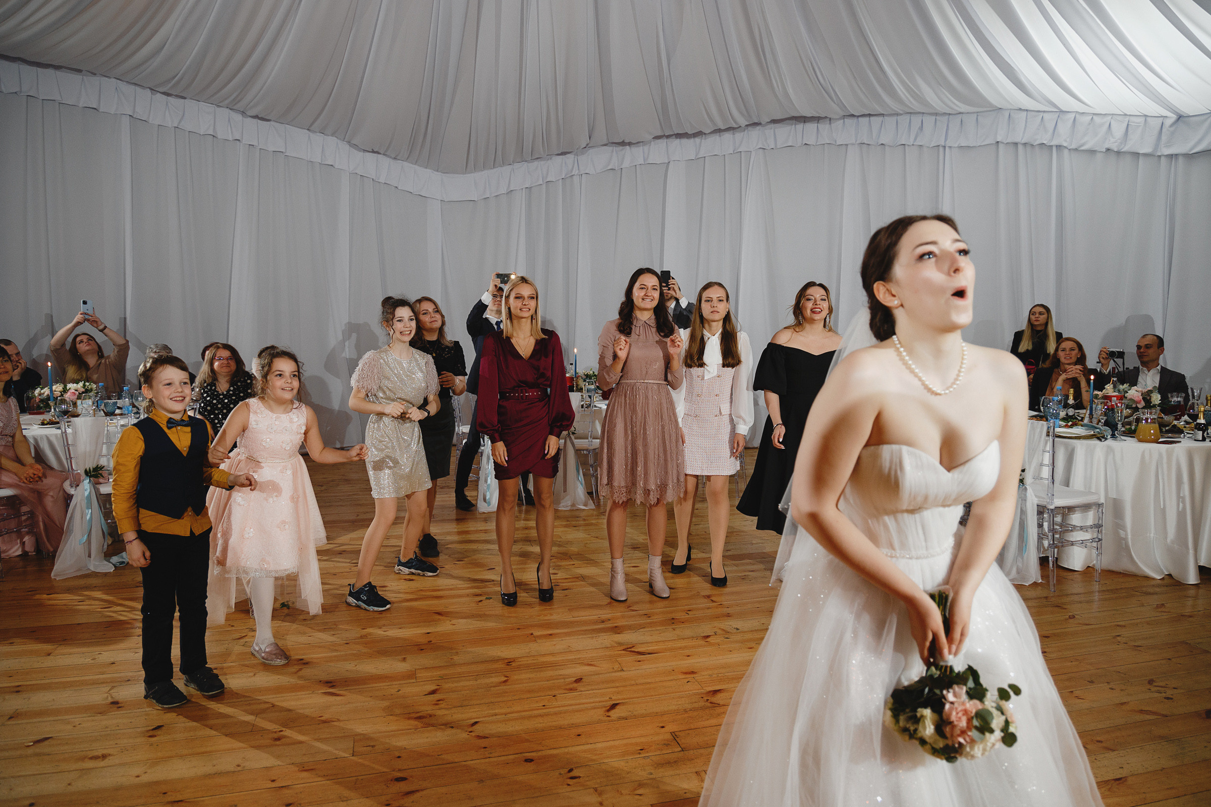 Владимир и Виктория. Свадебный фотограф и видеограф Дмитрий Горяченков