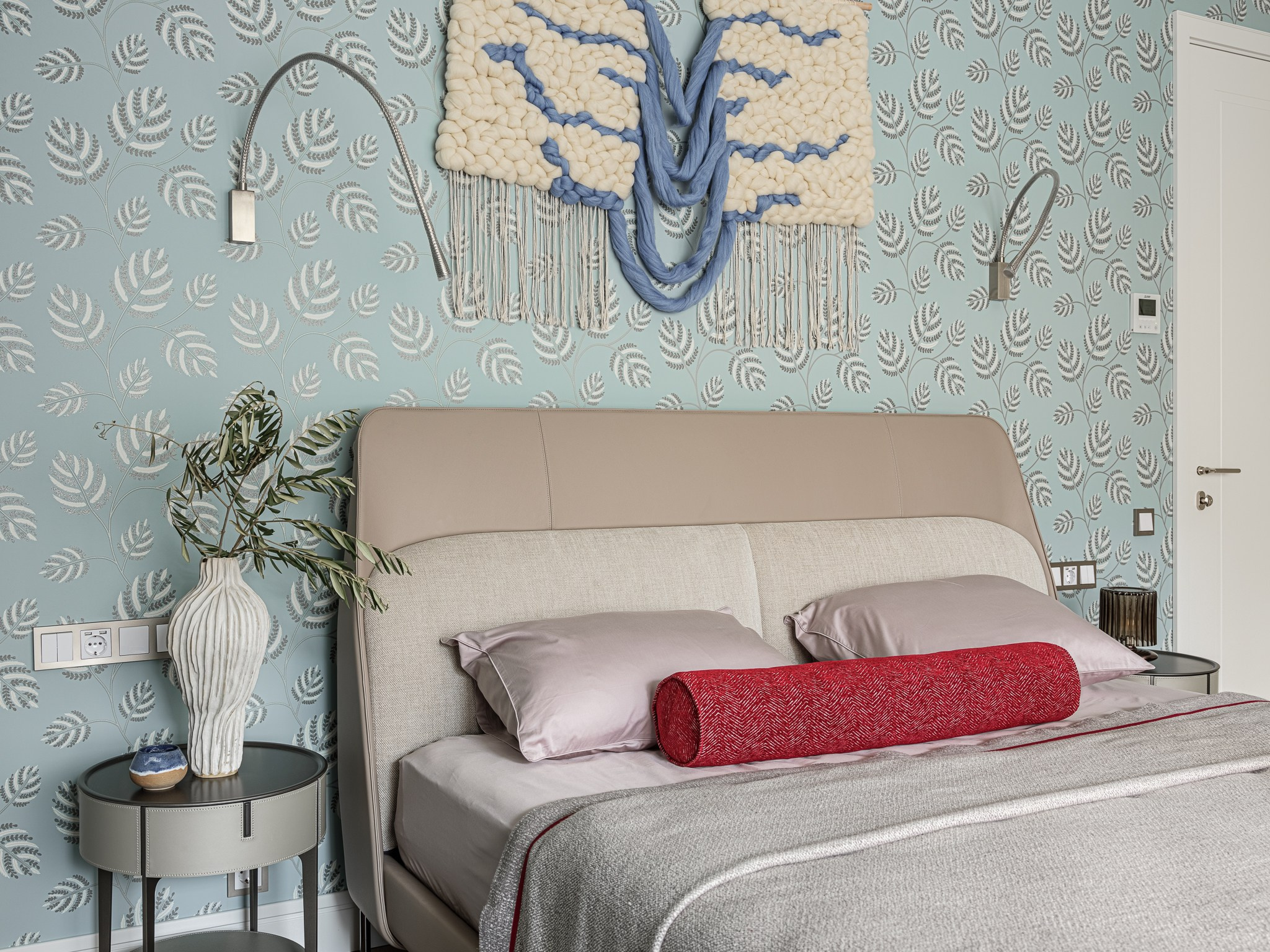 Квартира: дизайн Екатерина Митрошина, Анна Оробинская и Наталья Боник, съемка для Трио-интерьер. Фотограф Василий Буланов