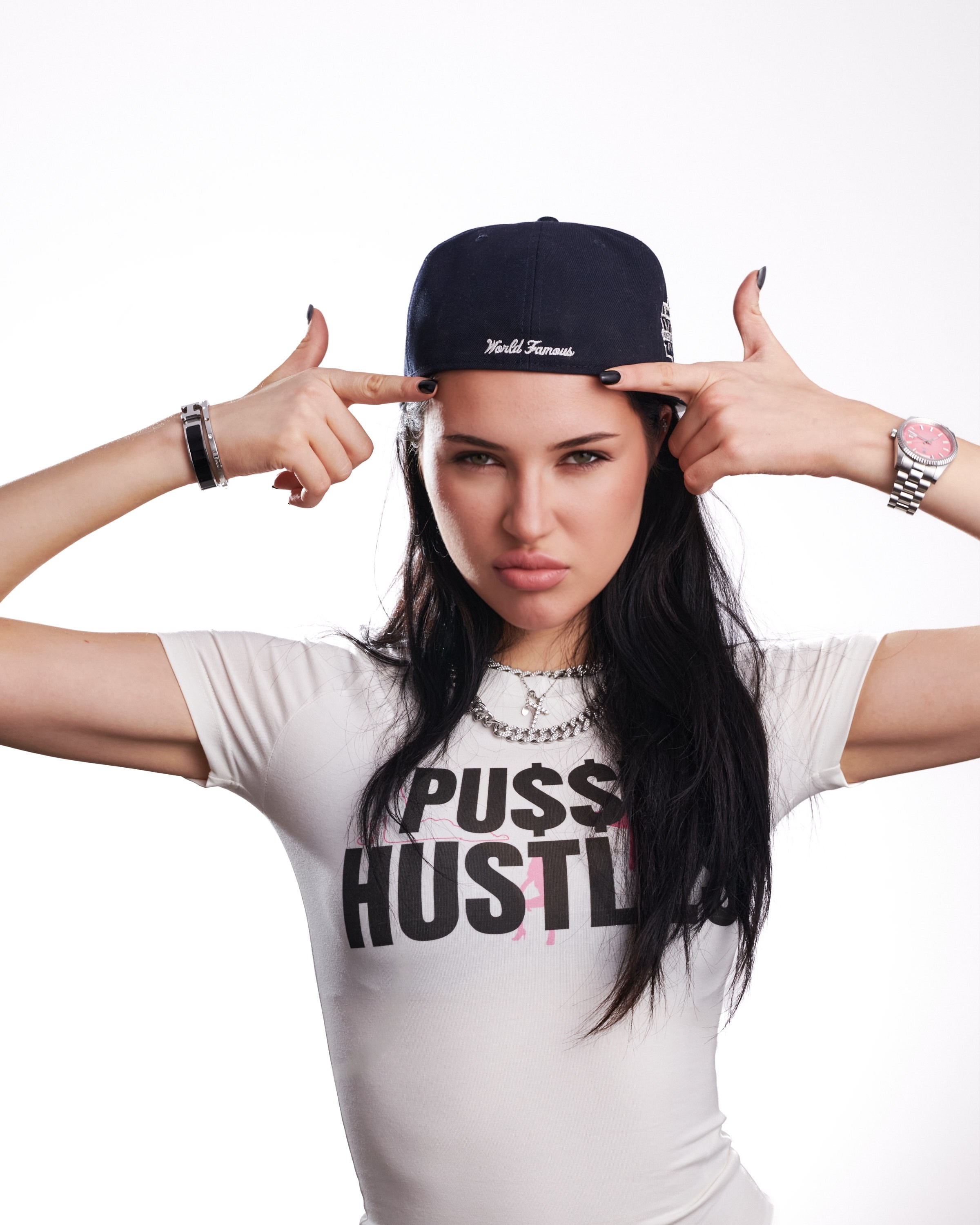 JUICY BUSINESS Look Book for Mister Gada. Main