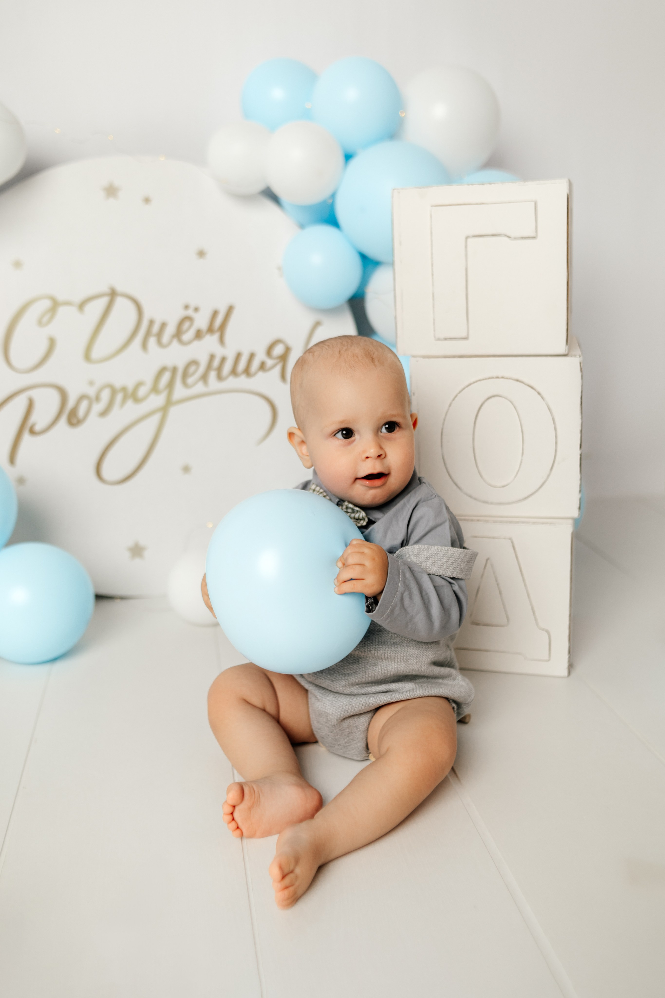 Годики. Фотограф новорождённых семейный фотограф Томск Елена Каплина