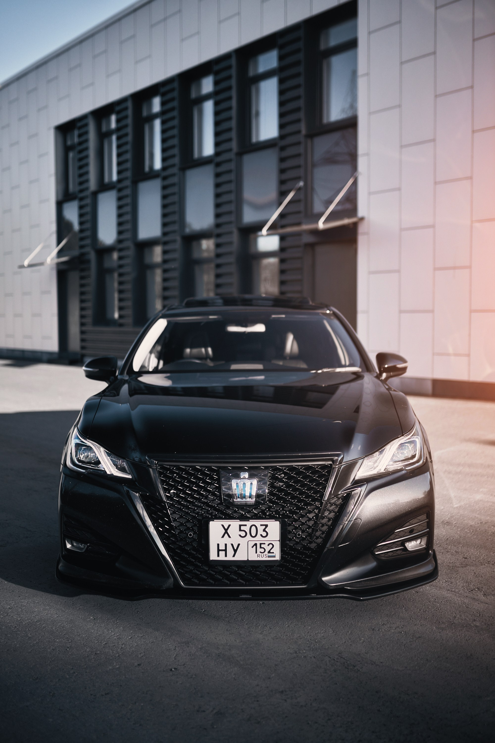 Toyota Crown. DKARPOCHEVA PHOTOGRAPHY