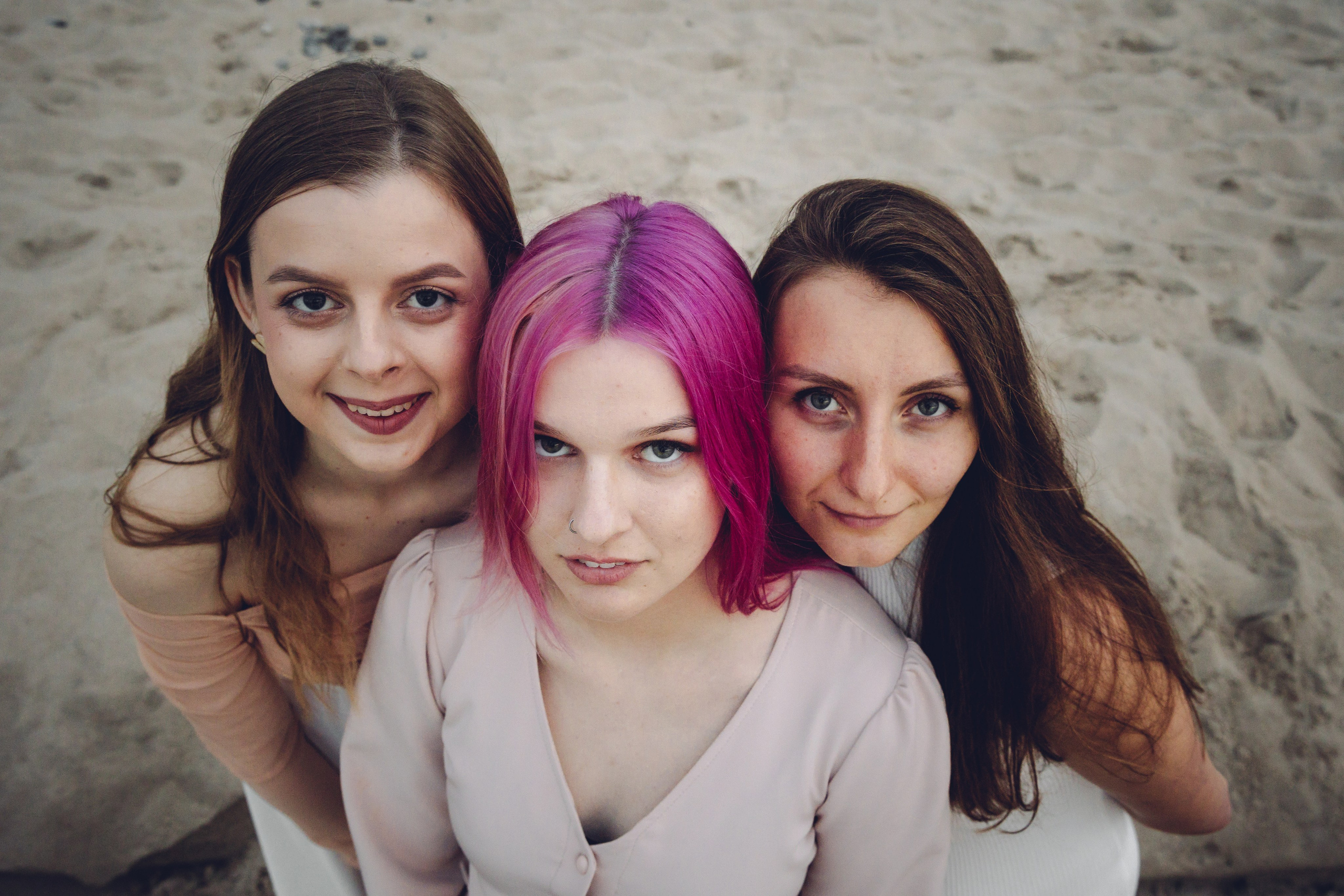 Подружки в Зеленоградске. Фотограф Калининград Илья Миллер