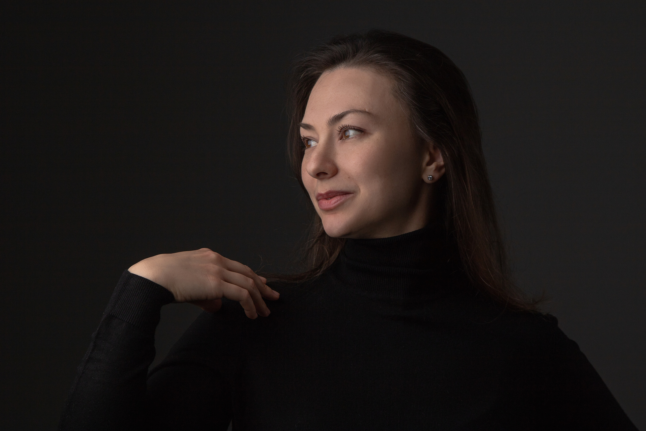 Женский портрет в тёмном ключе. Балетный фотограф в Москве Галина Молчанова