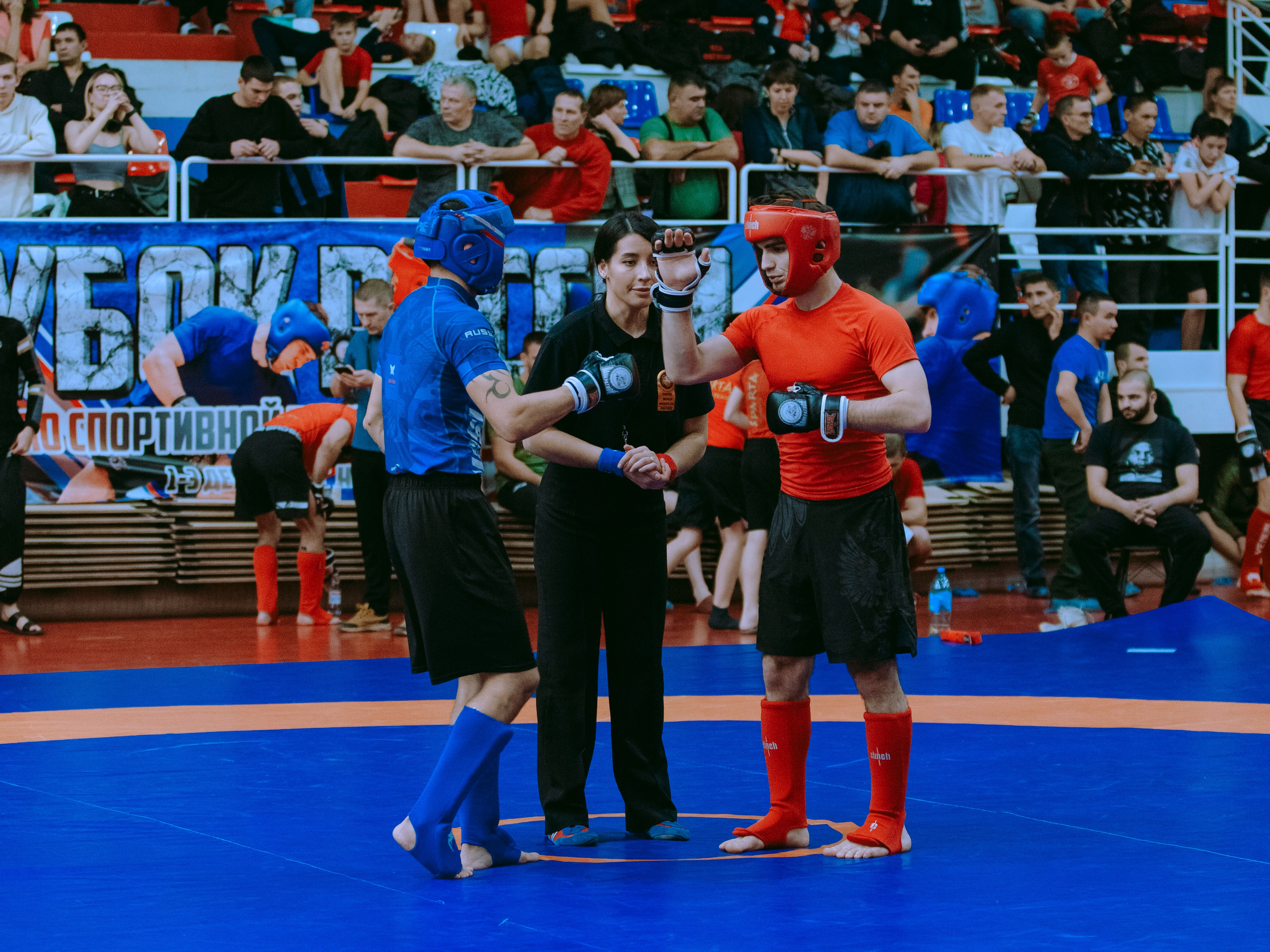 Кубок России по спортивной борьбе панкратион `23. Портретный фотограф в Москве Дарья Цезария