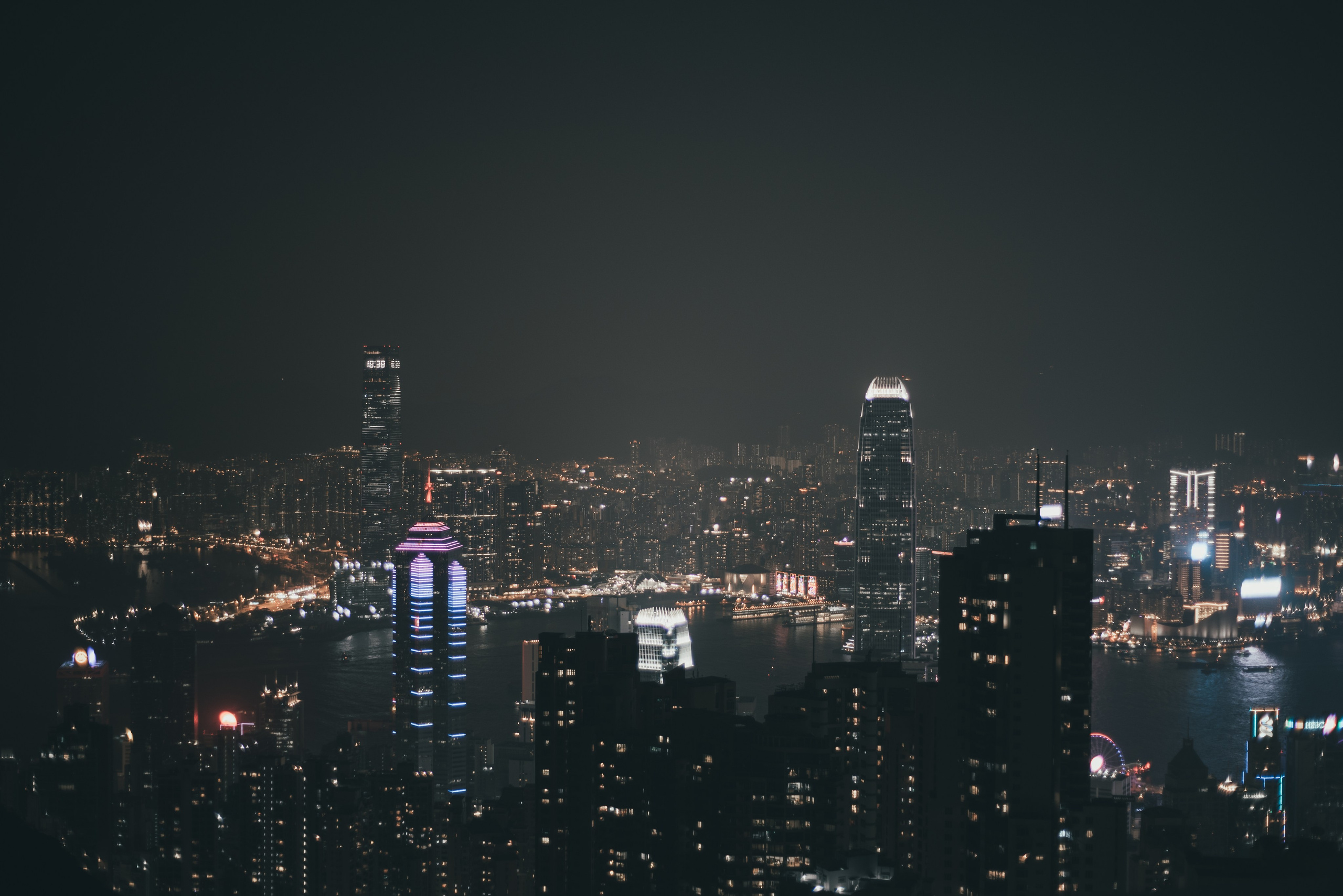 Фотограф из Гуанчжоу в Гонконге| Истории, вдохновение и работа. Коммерческий и предметный фотограф в Гуанчжоу Коваленко Александр