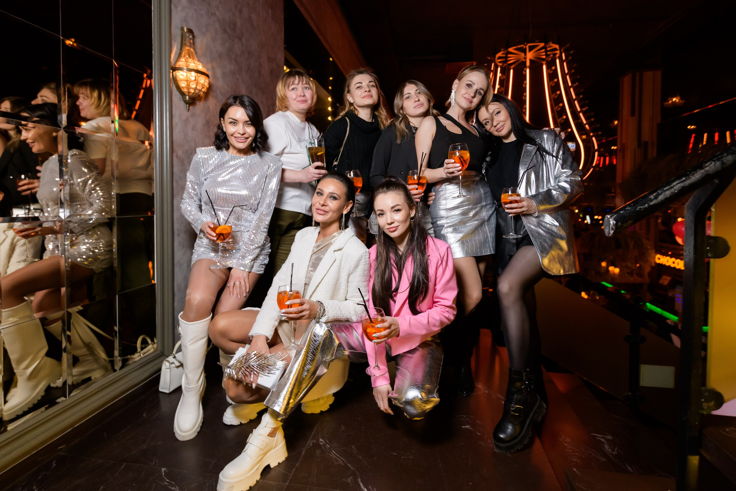 Люстра бар. Репортажный фотограф Сергей Дроздов