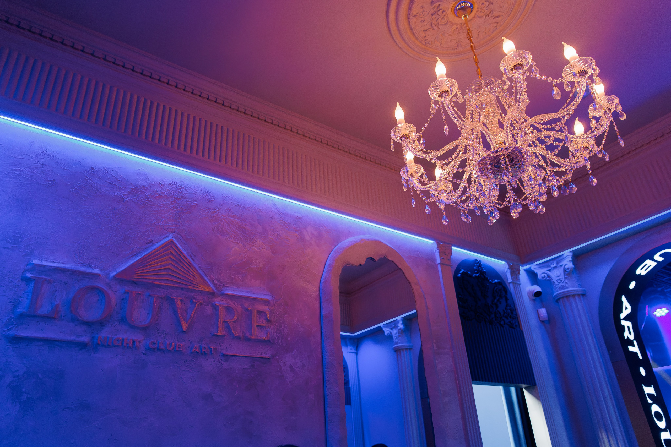 ЛУВР [Открытие Ночного клуба]. СВОИ. ФОТООТЧЕТЫ-СОБЫТИЯ-МЕСТА