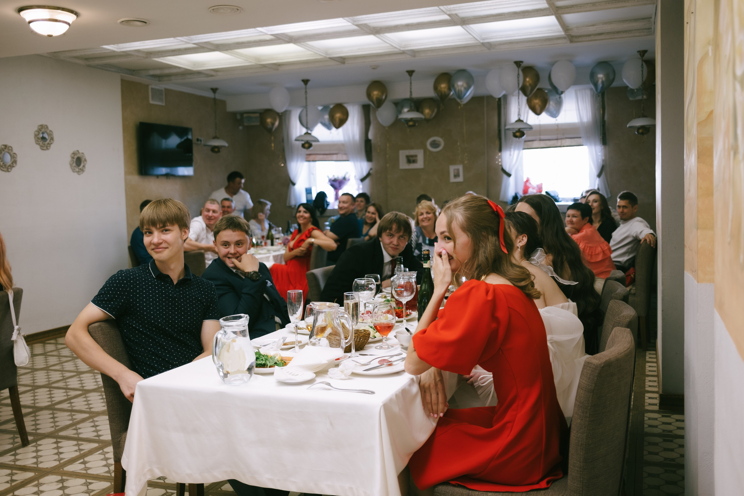 Выпускной школа 33. Свадебный и репортажной фотограф Денис Ожигин в Краснодаре и Краснодарском крае