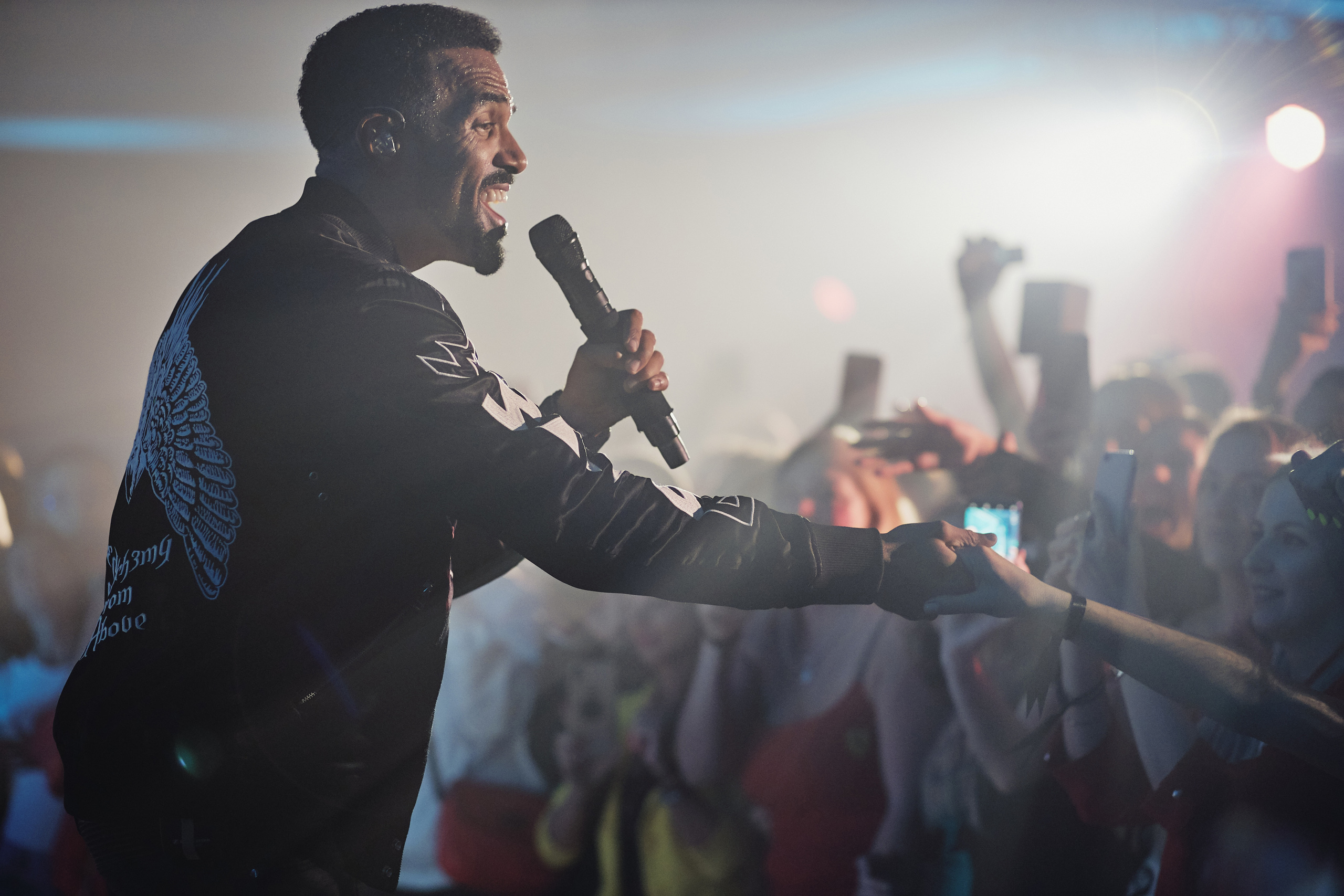 MERCEDES-BENZ STAR NIGHT. Photographer Nikita Starodubtsev Serbia, Montenegro, Georgia, Turkey