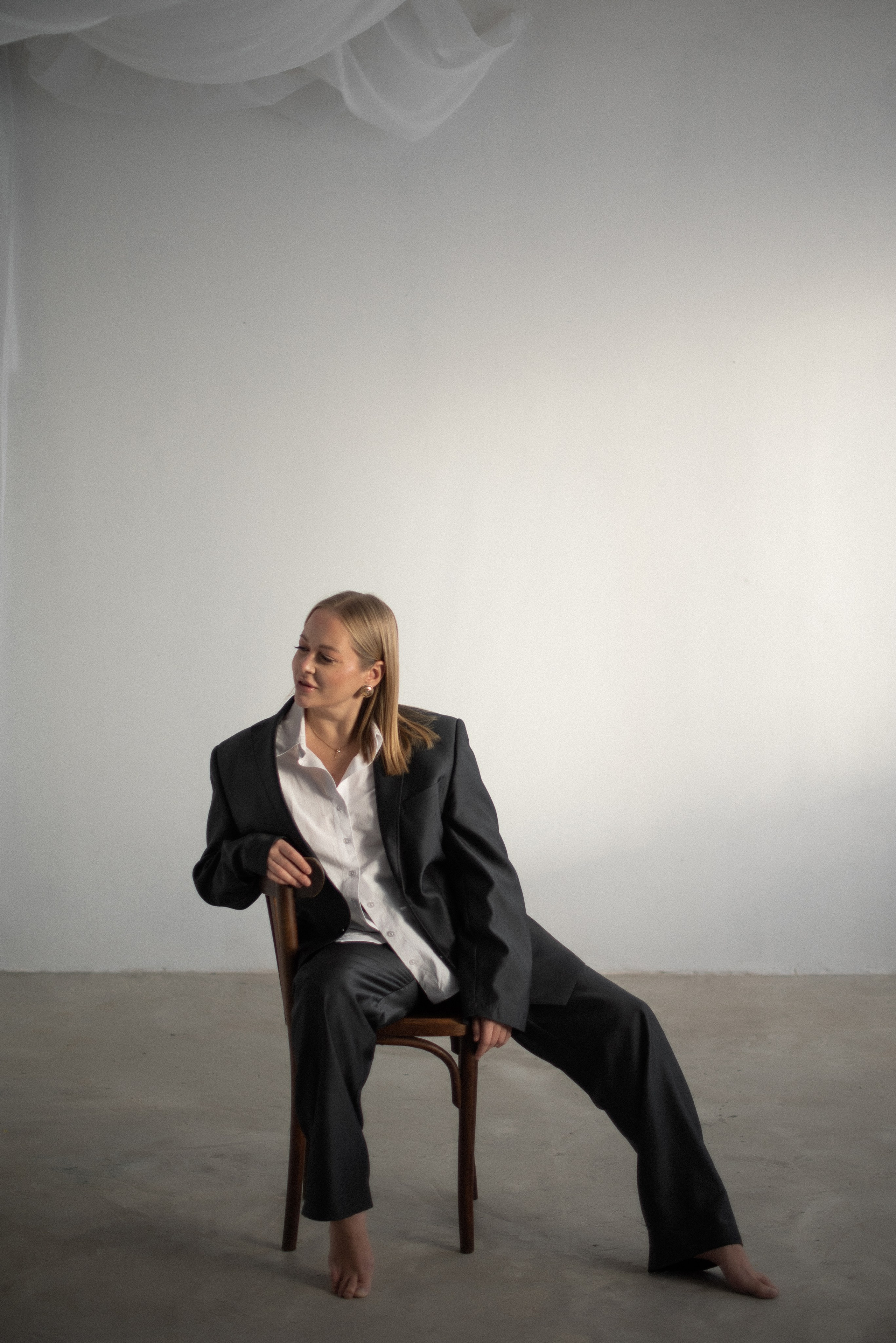 Портретная фотосессия для Елизаветы – элегантность и стиль. Свадебный фотограф в Миассе Татьяна Ружникова