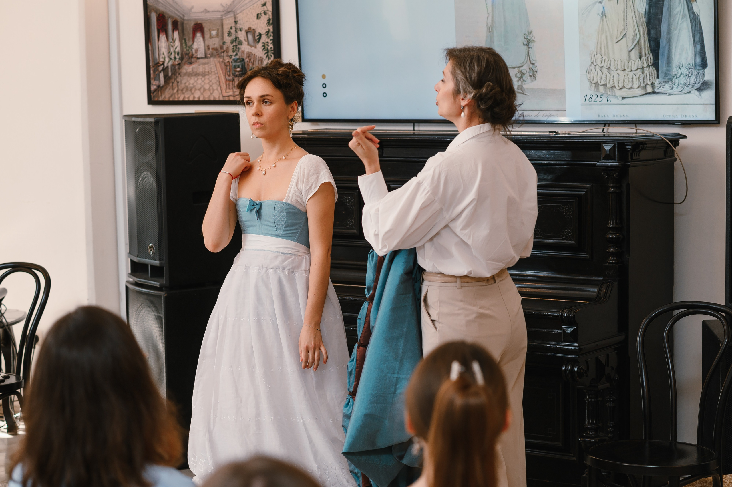 «Евгений Онегин»: лекция в особняке. Wedding and family photographer USA