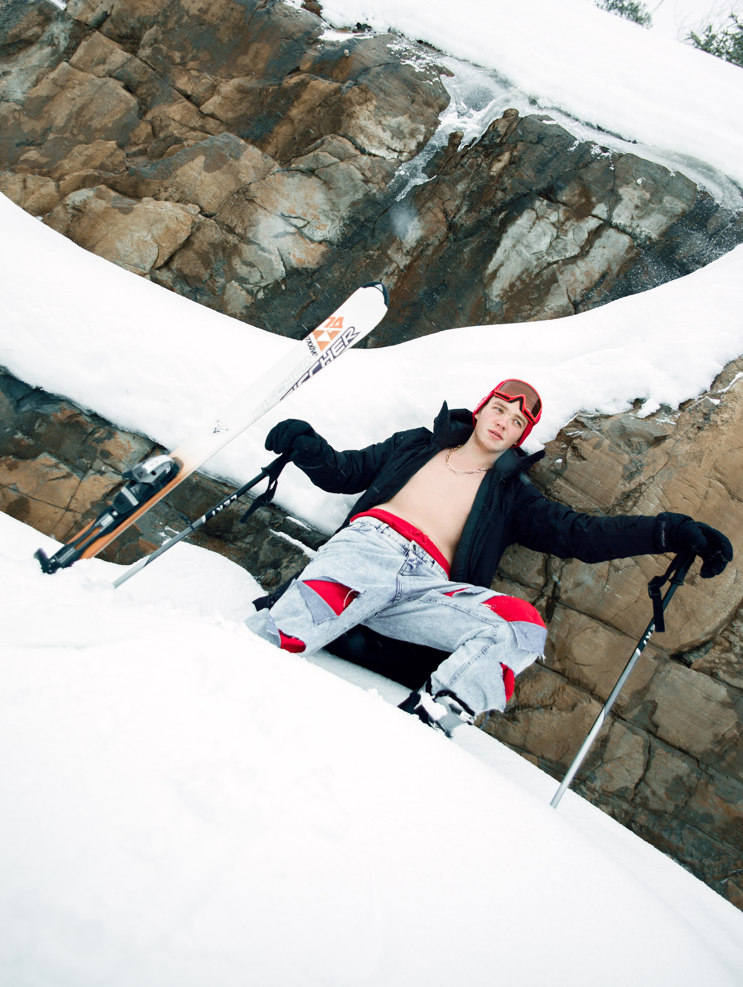 Fashion история. Съемка editorial для: VIGOUR magazine. Фотограф Петрозаводск. Съемка для брендов, индивидуальная съемка