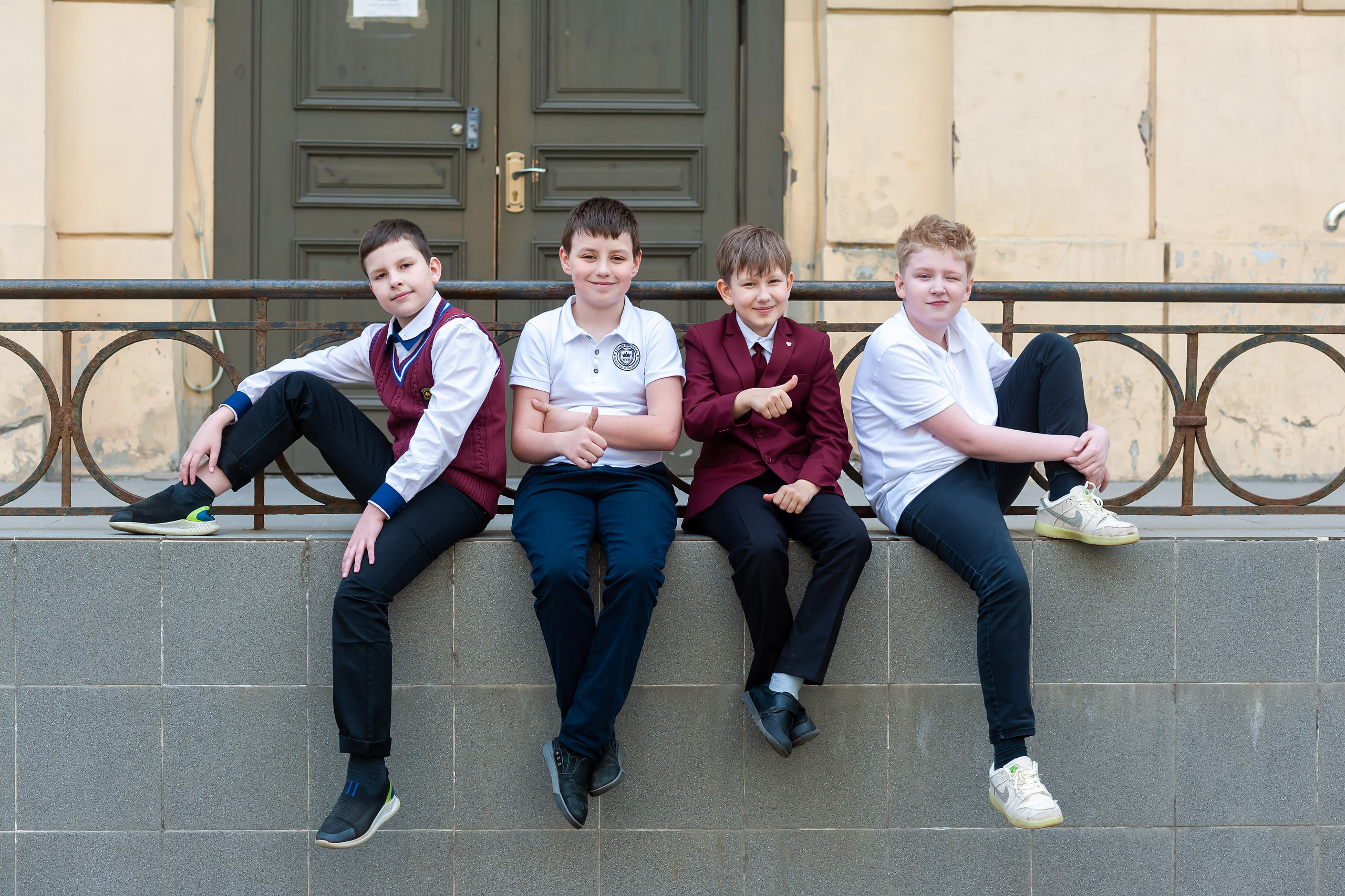 Школьники. Главная