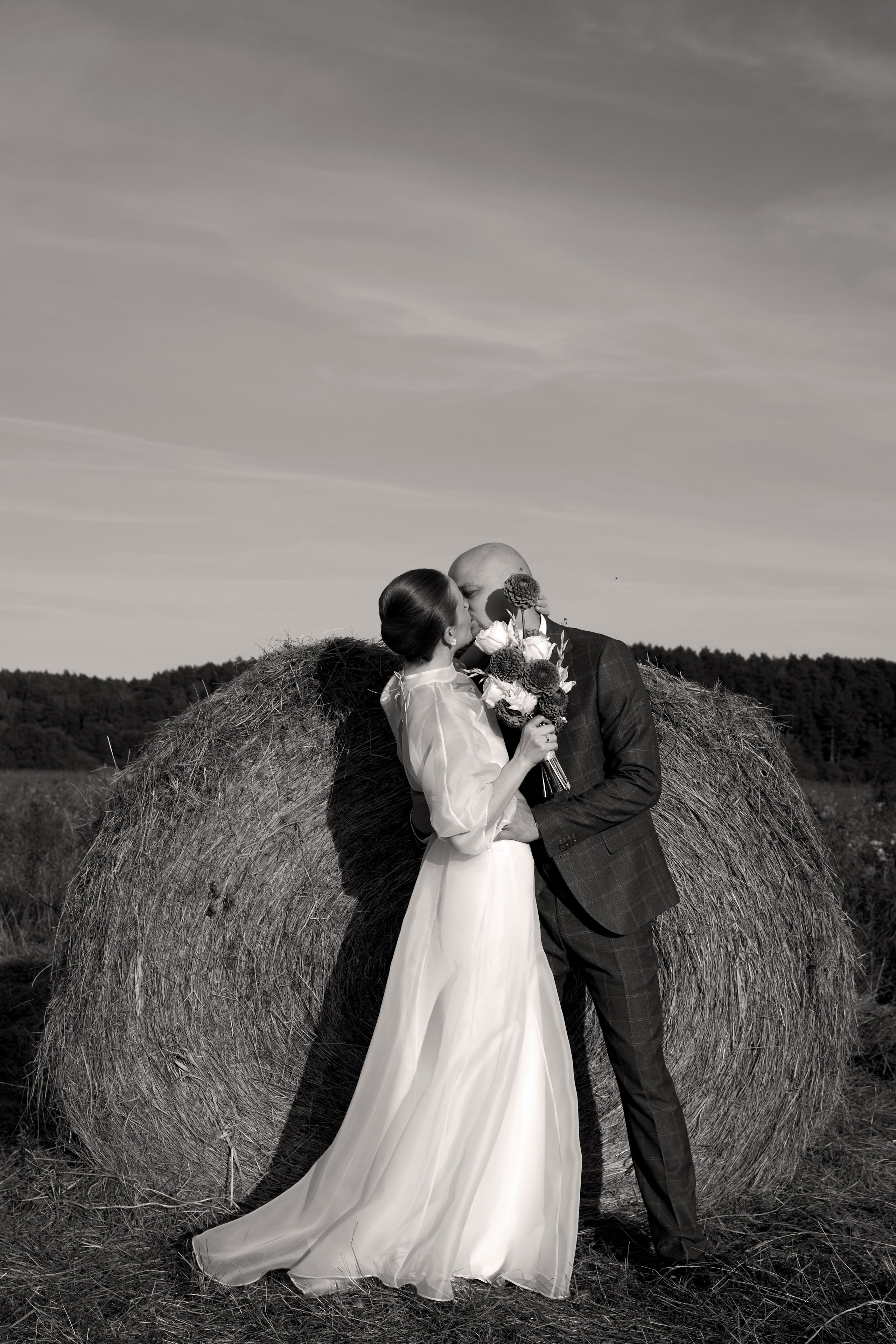 I & E. Anastasia Jes