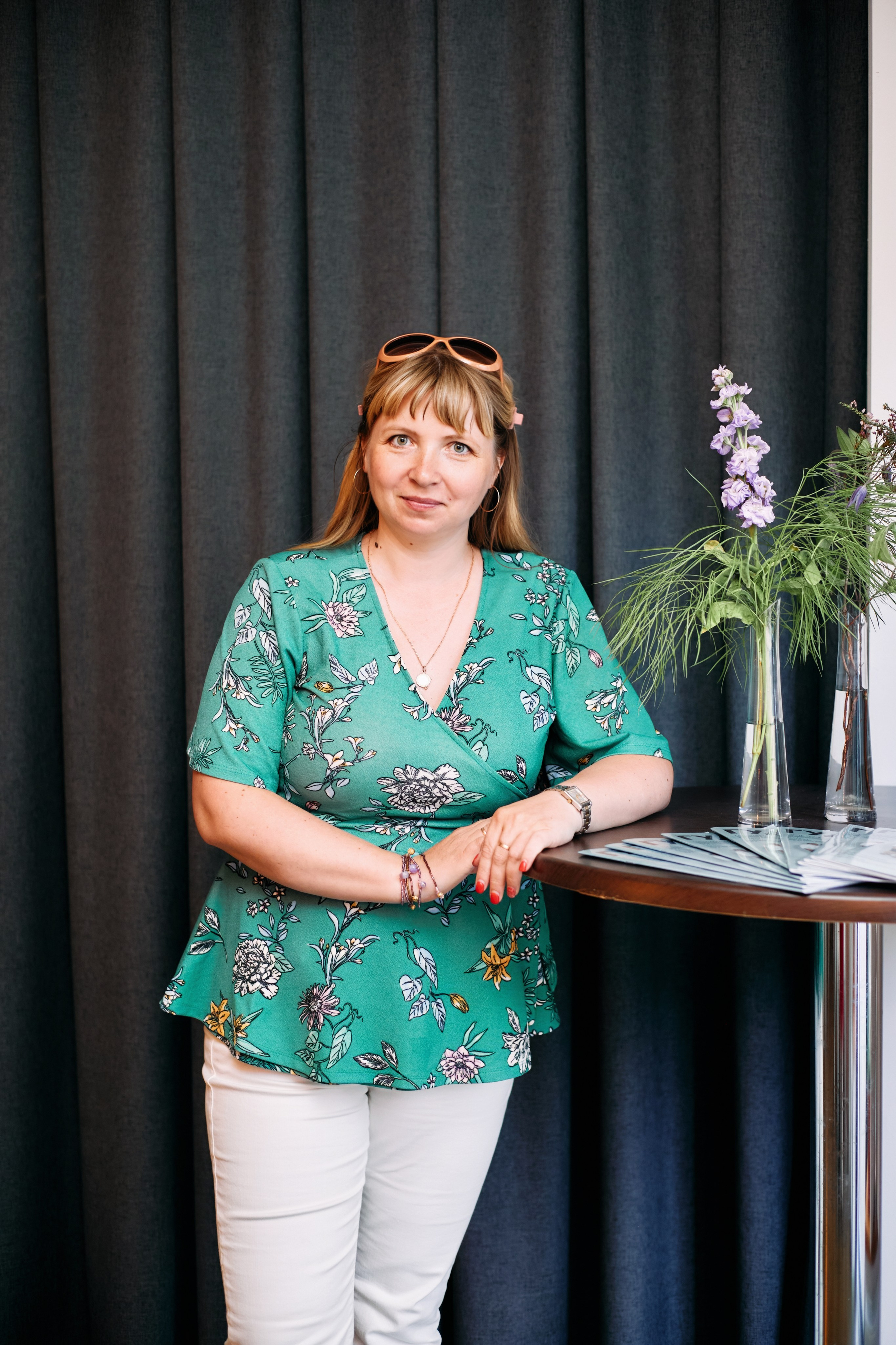 Деловой разговор «Перспективы инвестиций в 2024 году». Фотограф в Смоленске Ася Польшина